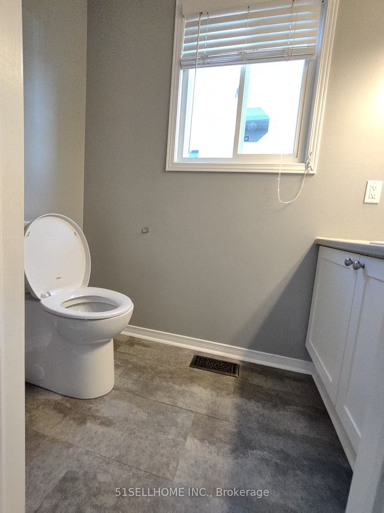 1460 Birchwood Drive, Kingston, Frontenac ON K7P 3H3