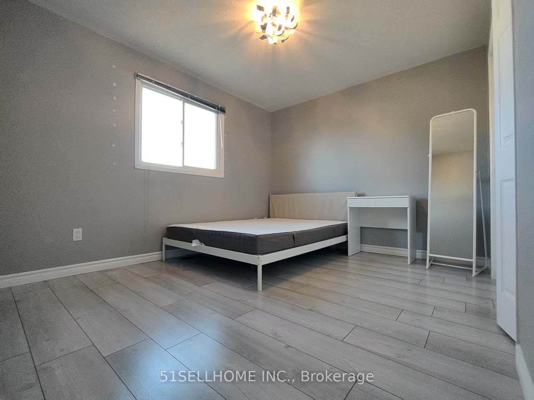 1460 Birchwood Drive, Kingston, Frontenac ON K7P 3H3