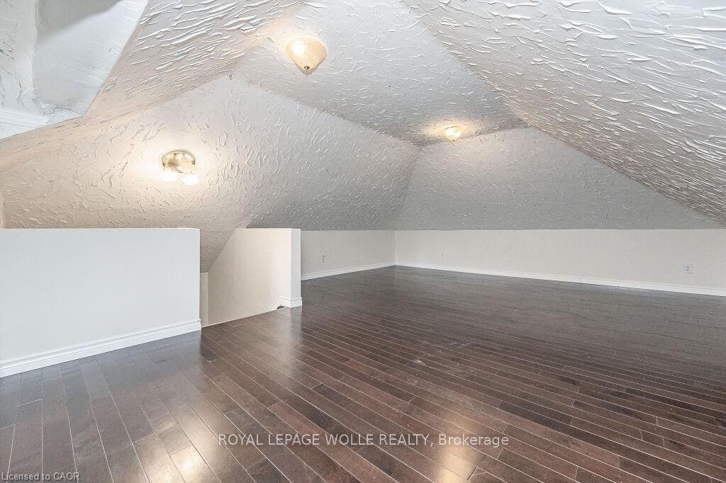 275 Main Street, #Upper, Cambridge, Waterloo ON N1R 1X8