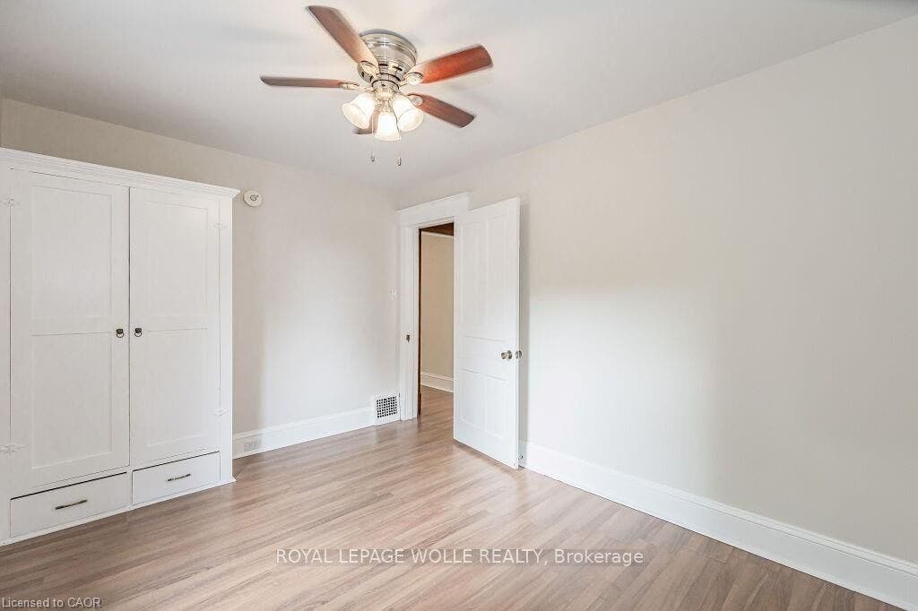 275 Main Street, #Upper, Cambridge, Waterloo ON N1R 1X8