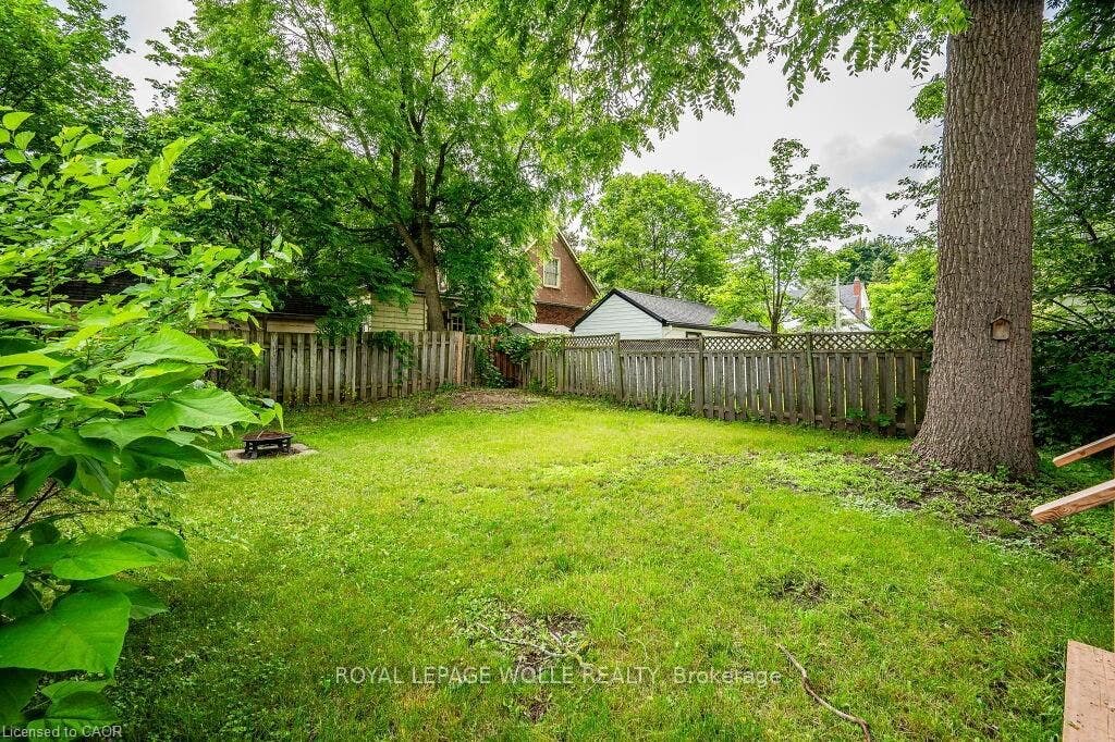 275 Main Street, #Upper, Cambridge, Waterloo ON N1R 1X8