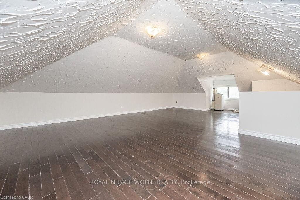 275 Main Street, #Upper, Cambridge, Waterloo ON N1R 1X8