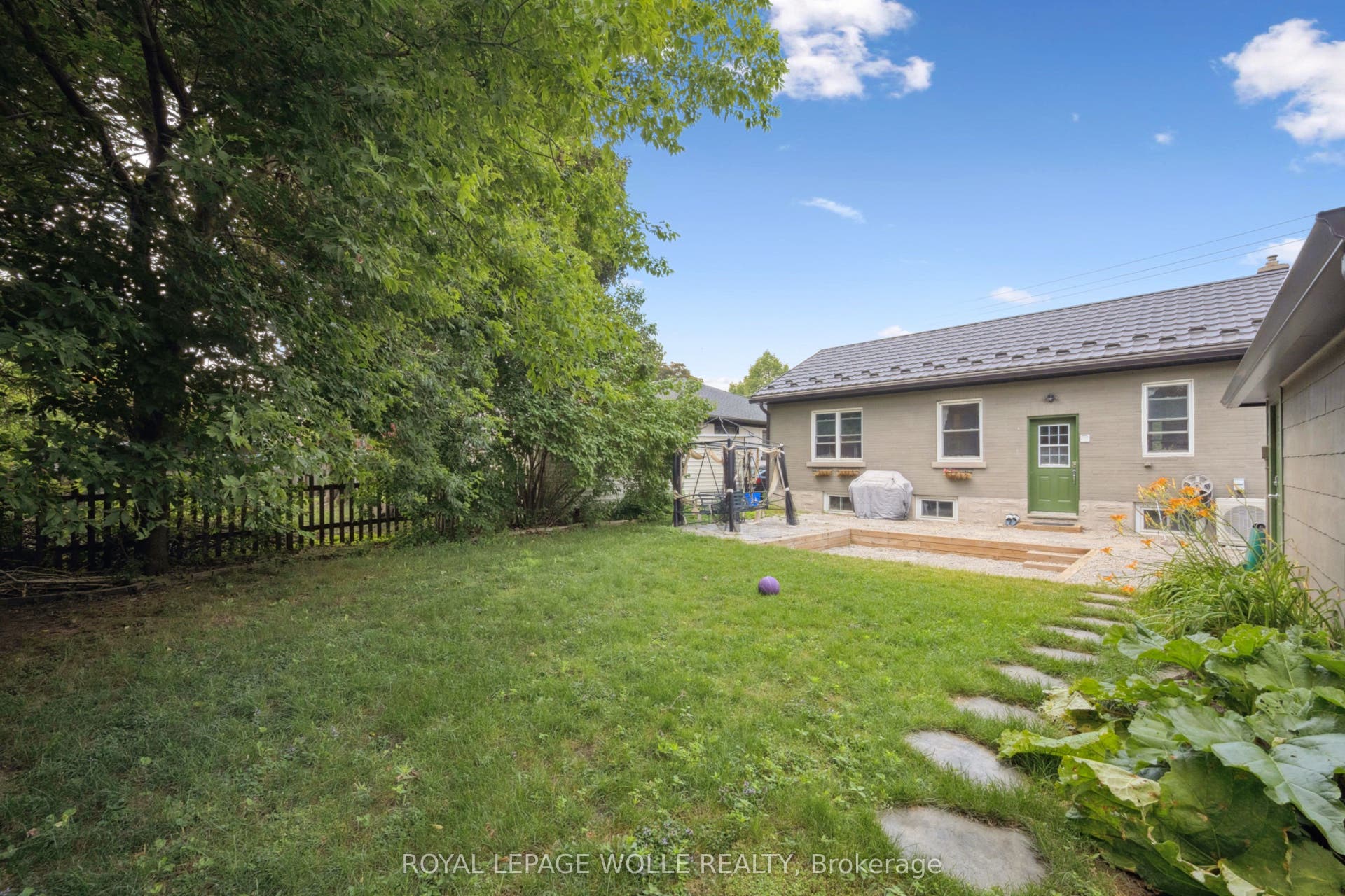 249 Blucher Street, #Lower, Kitchener, Waterloo ON N2H 5V6 Backyard
