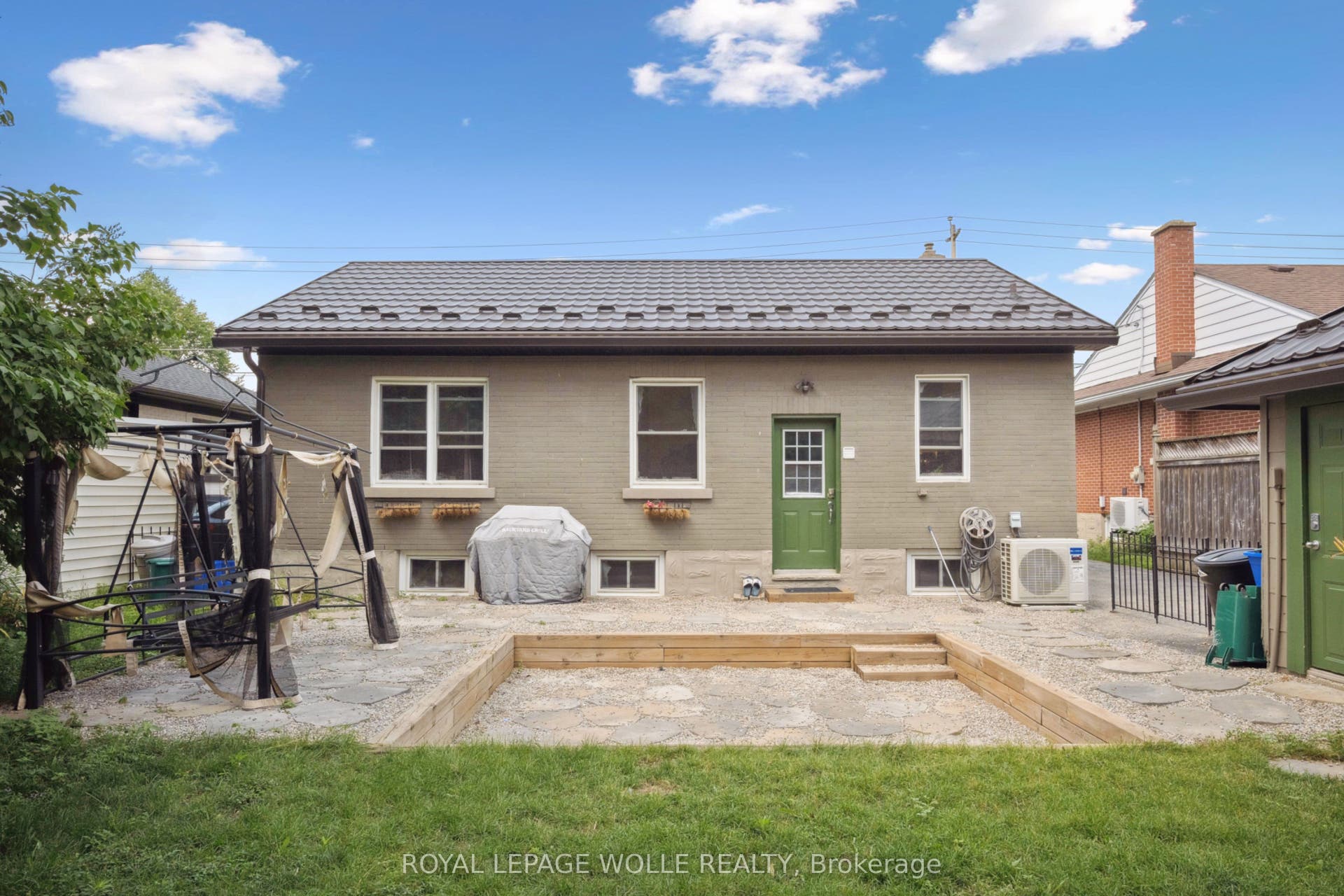 249 Blucher Street, #Lower, Kitchener, Waterloo ON N2H 5V6 Backyard