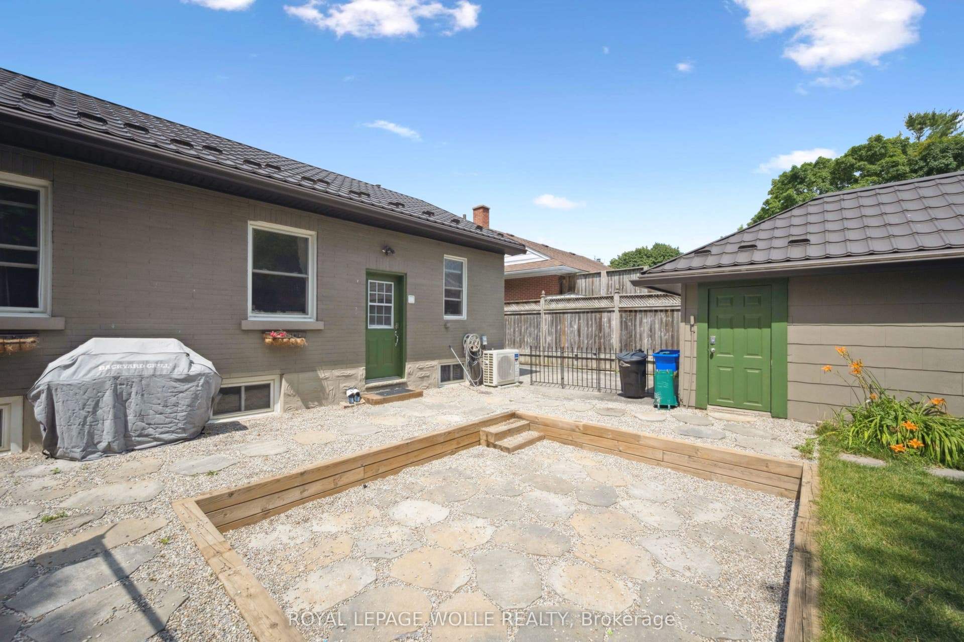 249 Blucher Street, #Lower, Kitchener, Waterloo ON N2H 5V6 Backyard