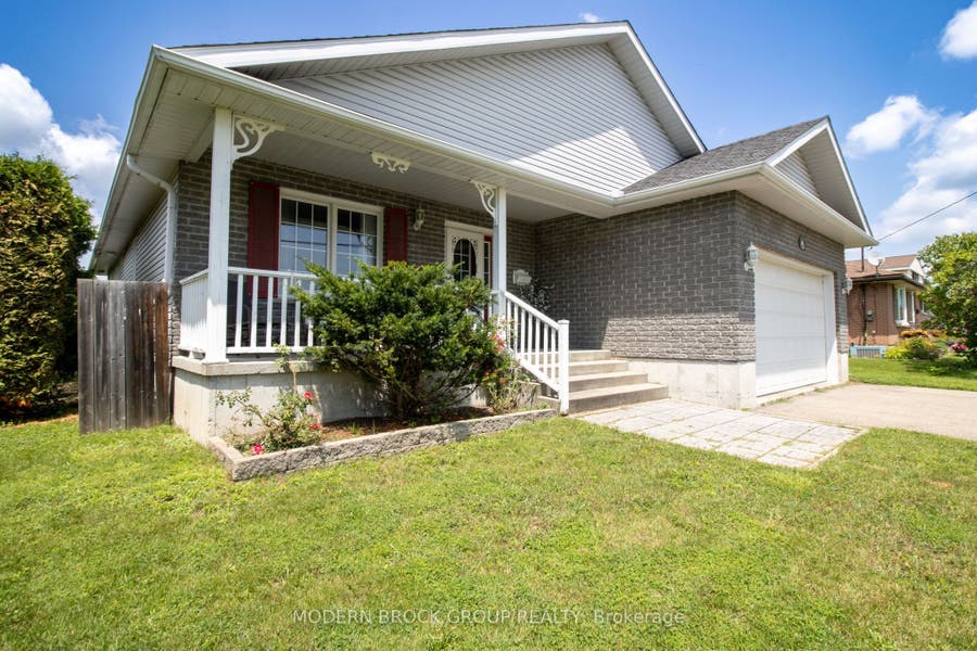 Property photo for 36 Hillcrest Drive, Brockville, Leeds And Grenville ON