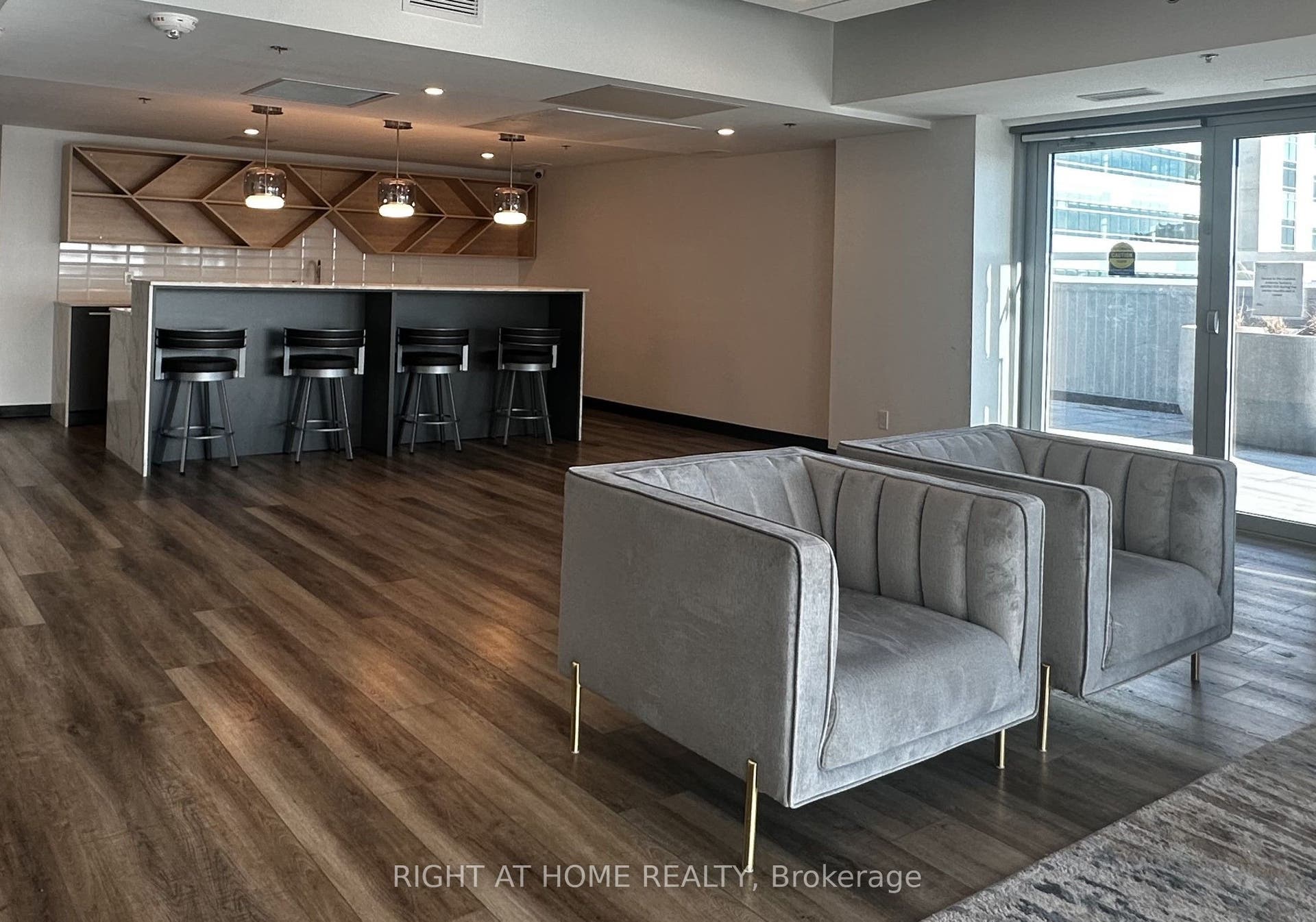 60 Frederick Street, #3910, Kitchener, Waterloo ON N2H 0C7 60 Frederick Street, #3910, Kitchener, Waterloo ON N2H 0C7