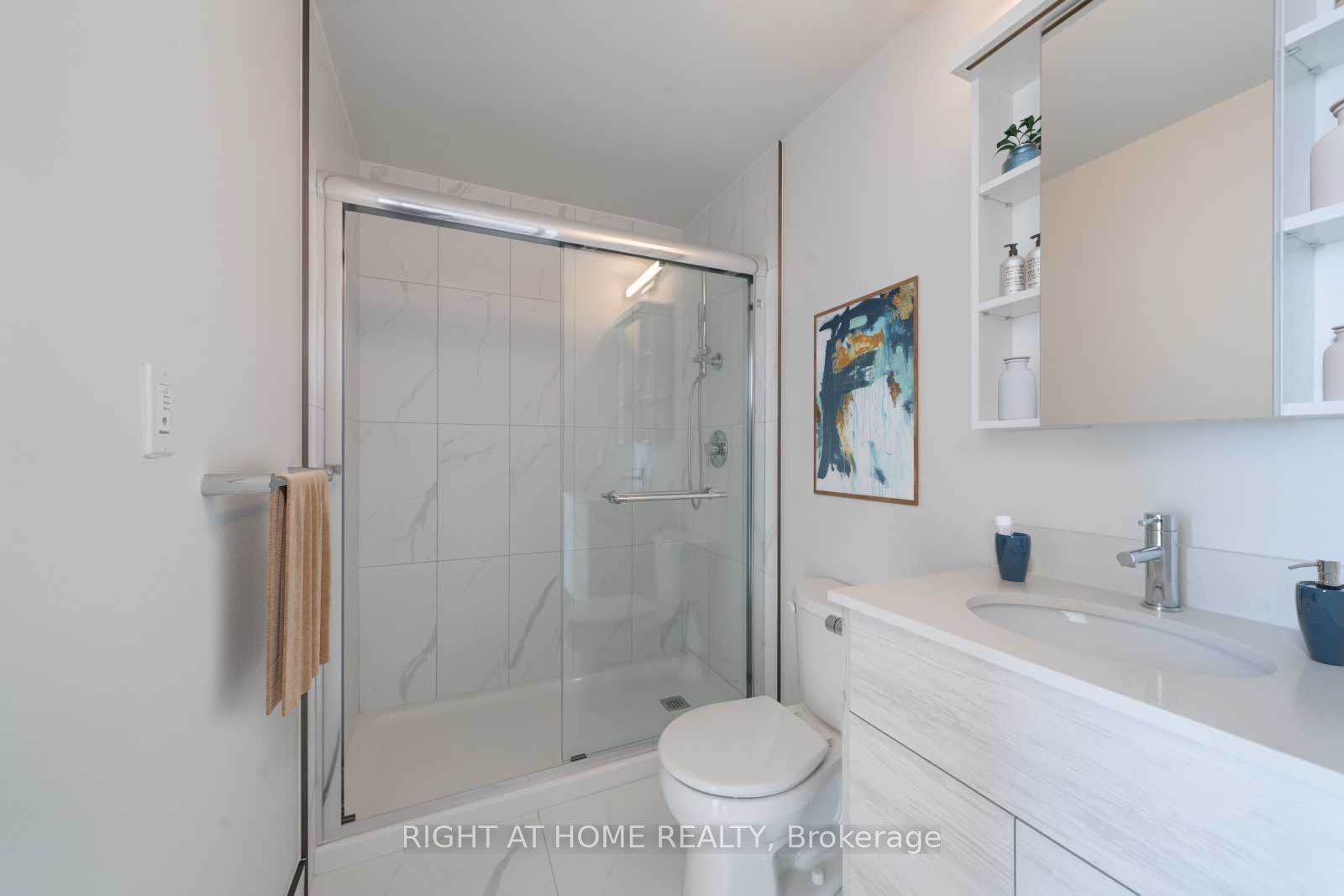 60 Frederick Street, #3910, Kitchener, Waterloo ON N2H 0C7 60 Frederick Street, #3910, Kitchener, Waterloo ON N2H 0C7