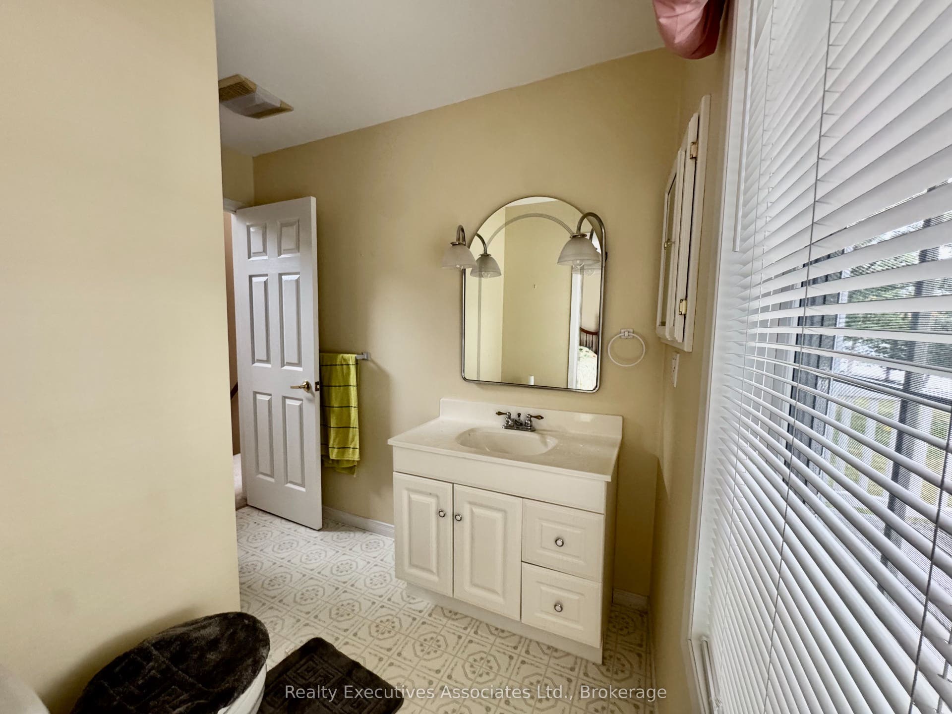 Semi-ensuite