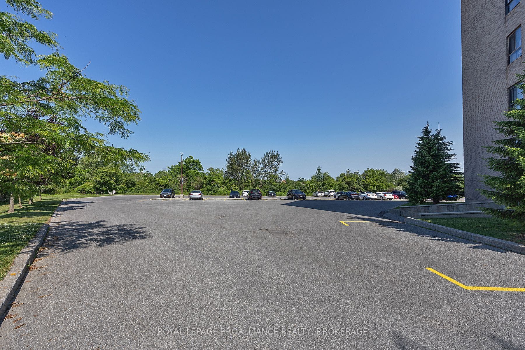 334 Queen Mary Road, #215, Kingston, Frontenac ON K7M 7E7