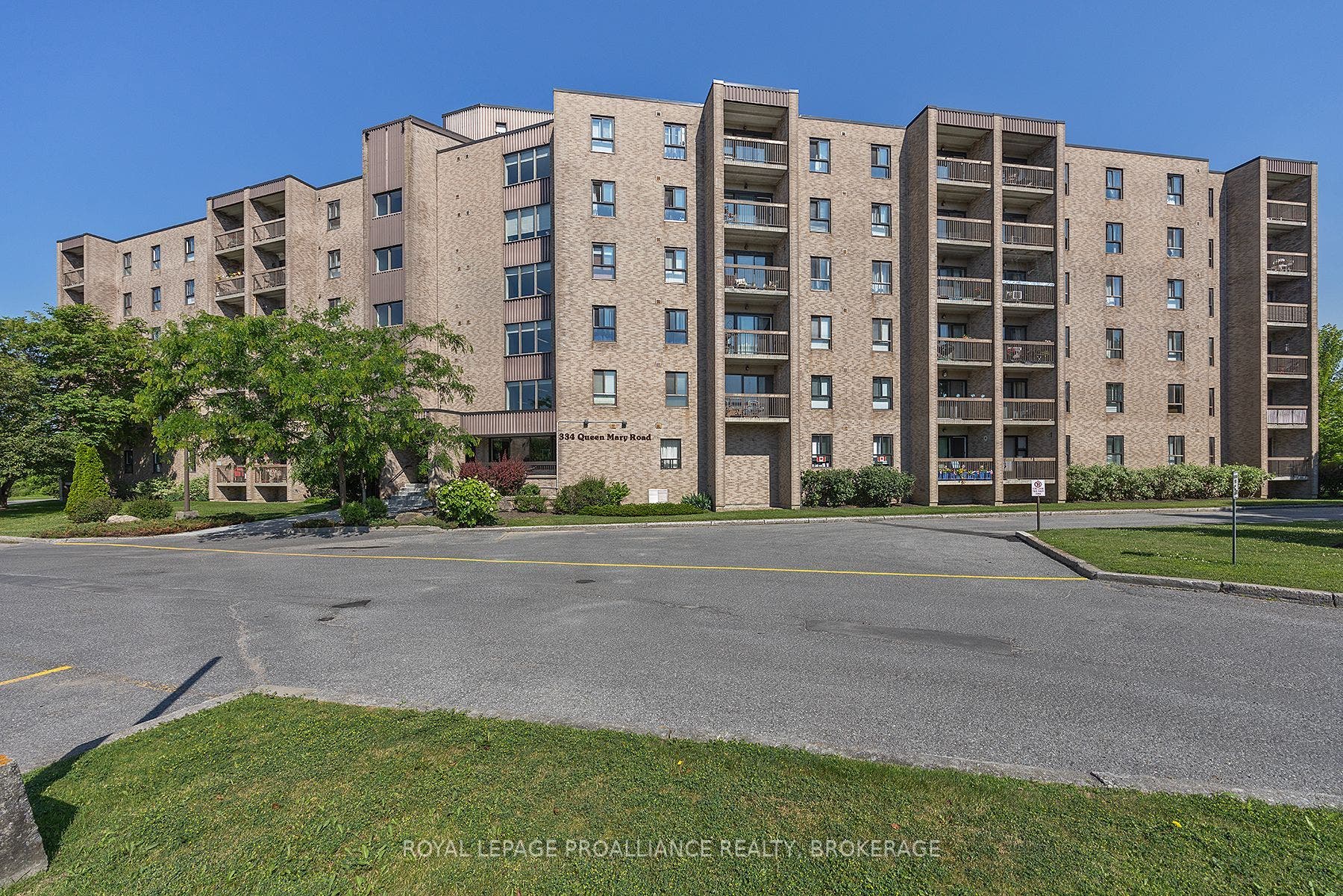 334 Queen Mary Road, #215, Kingston, Frontenac ON K7M 7E7