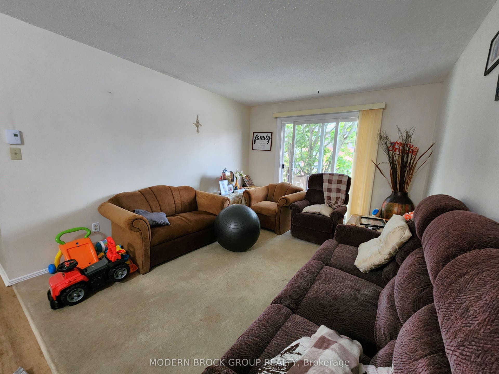 14 Charlotte Place, #14, Brockville, Leeds And Grenville ON K6V 6T4 14 Charlotte Place, #14, Brockville, Leeds And Grenville ON K6V 6T4