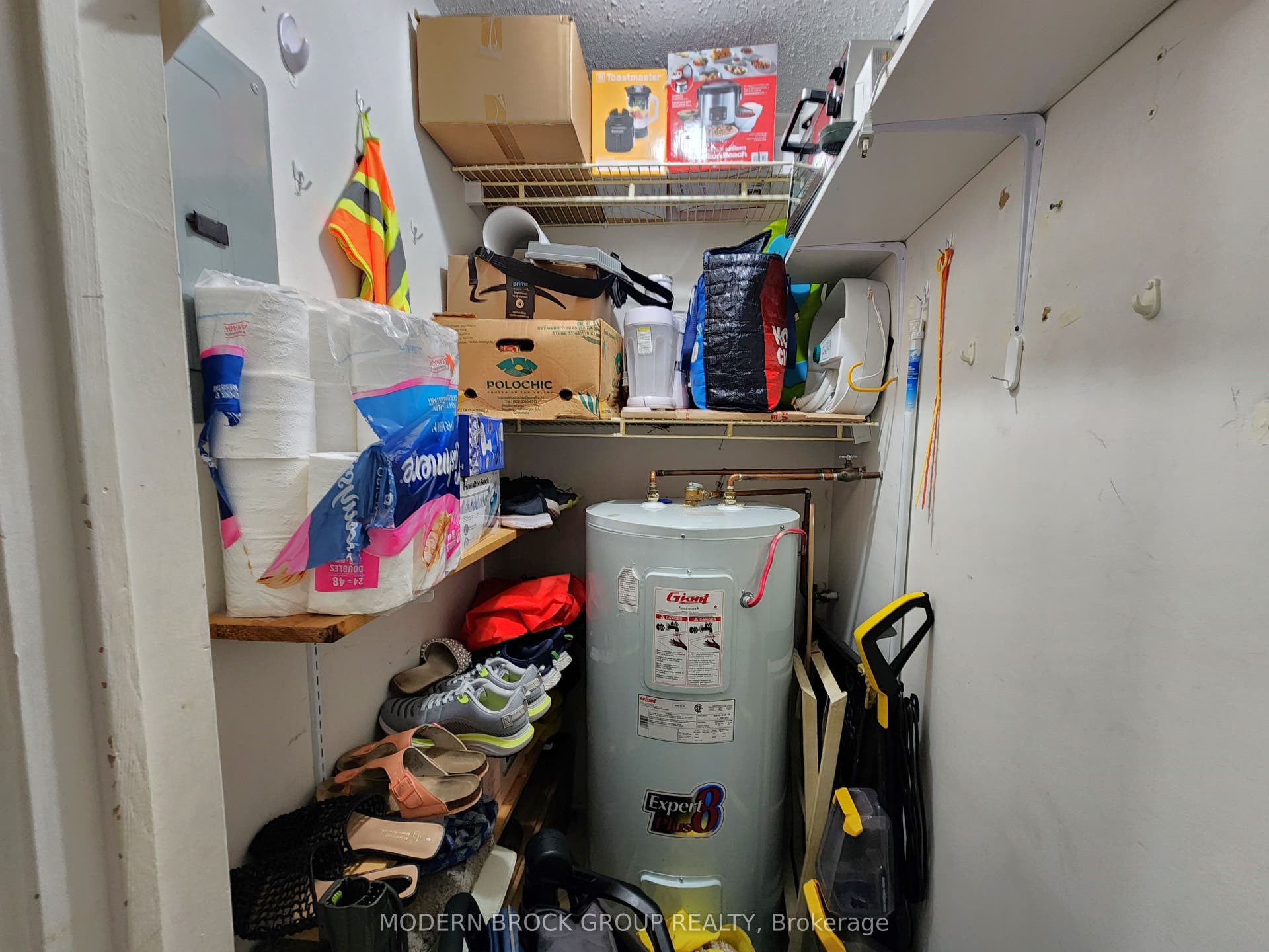 14 Charlotte Place, #14, Brockville, Leeds And Grenville ON K6V 6T4 14 Charlotte Place, #14, Brockville, Leeds And Grenville ON K6V 6T4