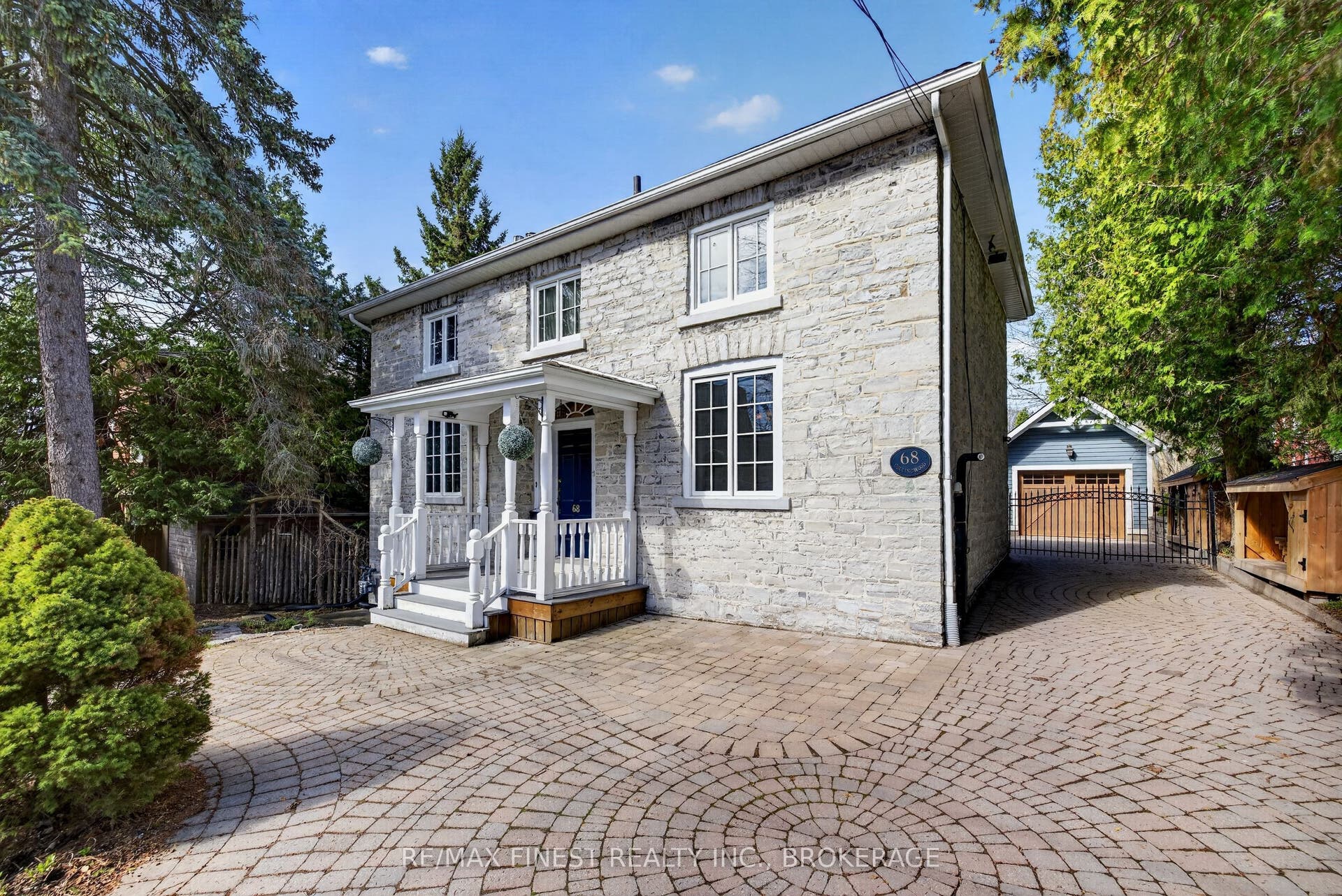 68 Collingwood Street, Kingston, Frontenac ON K7L 3X4 68 Collingwood Street, Kingston, Frontenac ON K7L 3X4