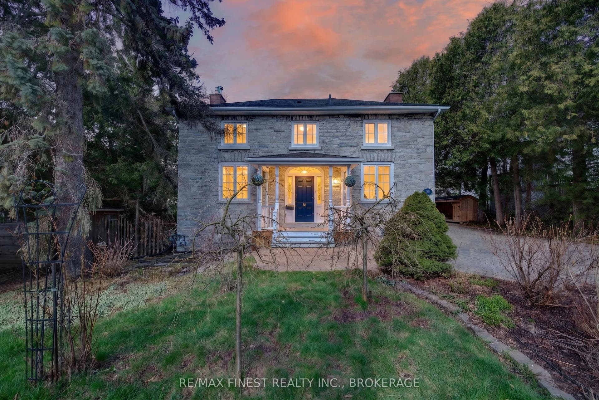 68 Collingwood Street, Kingston, Frontenac ON K7L 3X4 68 Collingwood Street, Kingston, Frontenac ON K7L 3X4