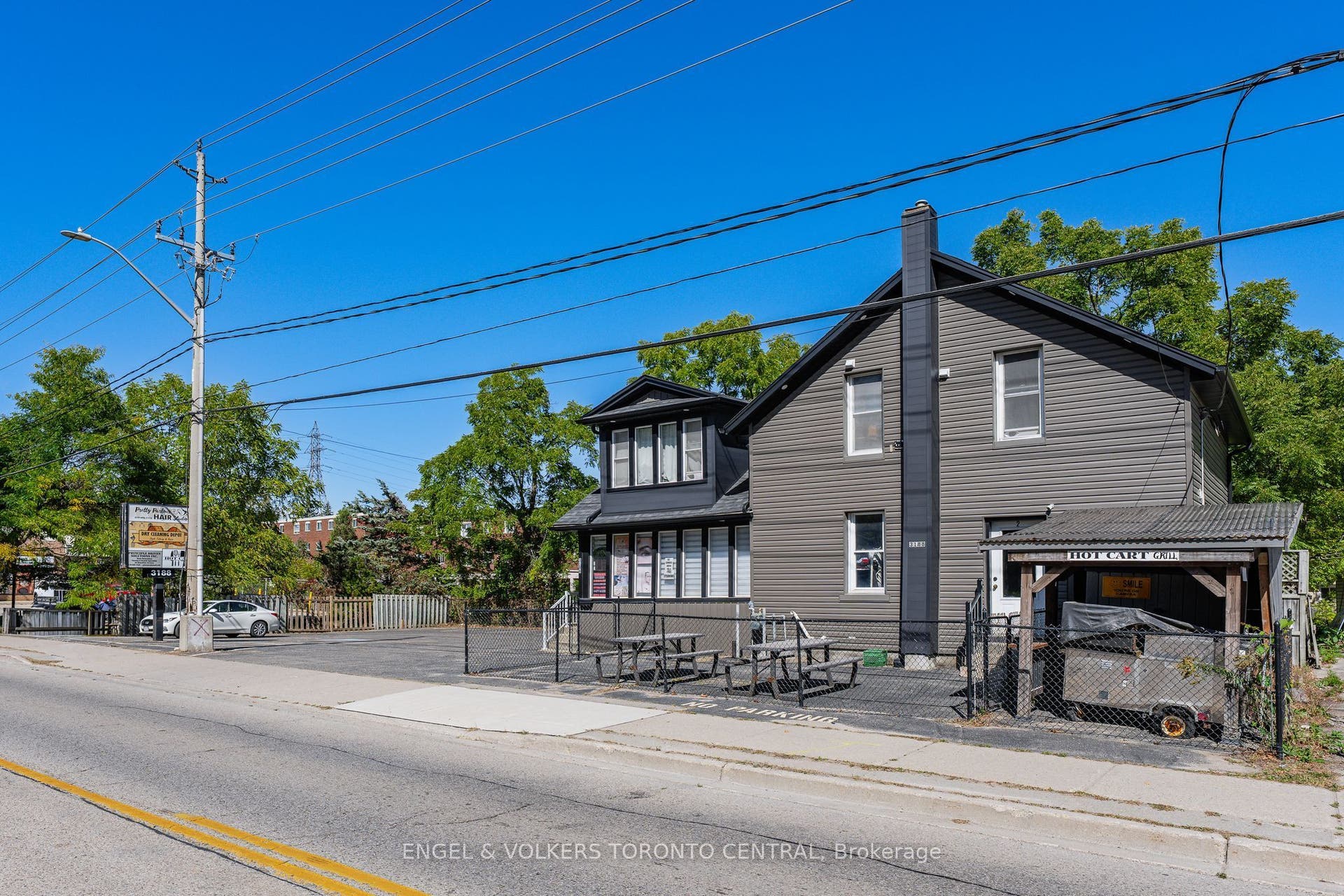 3188 King Street E, Kitchener, Waterloo ON N2A 1B3 3188 King Street E, Kitchener, Waterloo ON N2A 1B3