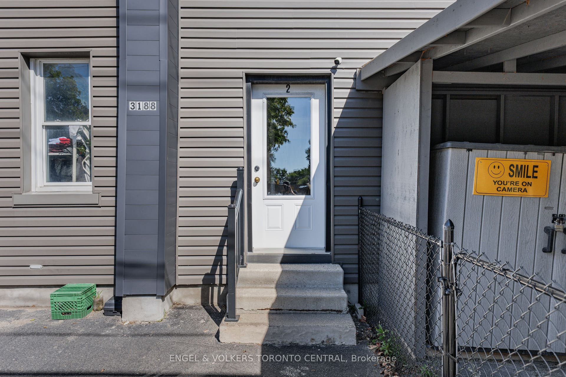 3188 King Street E, Kitchener, Waterloo ON N2A 1B3 3188 King Street E, Kitchener, Waterloo ON N2A 1B3