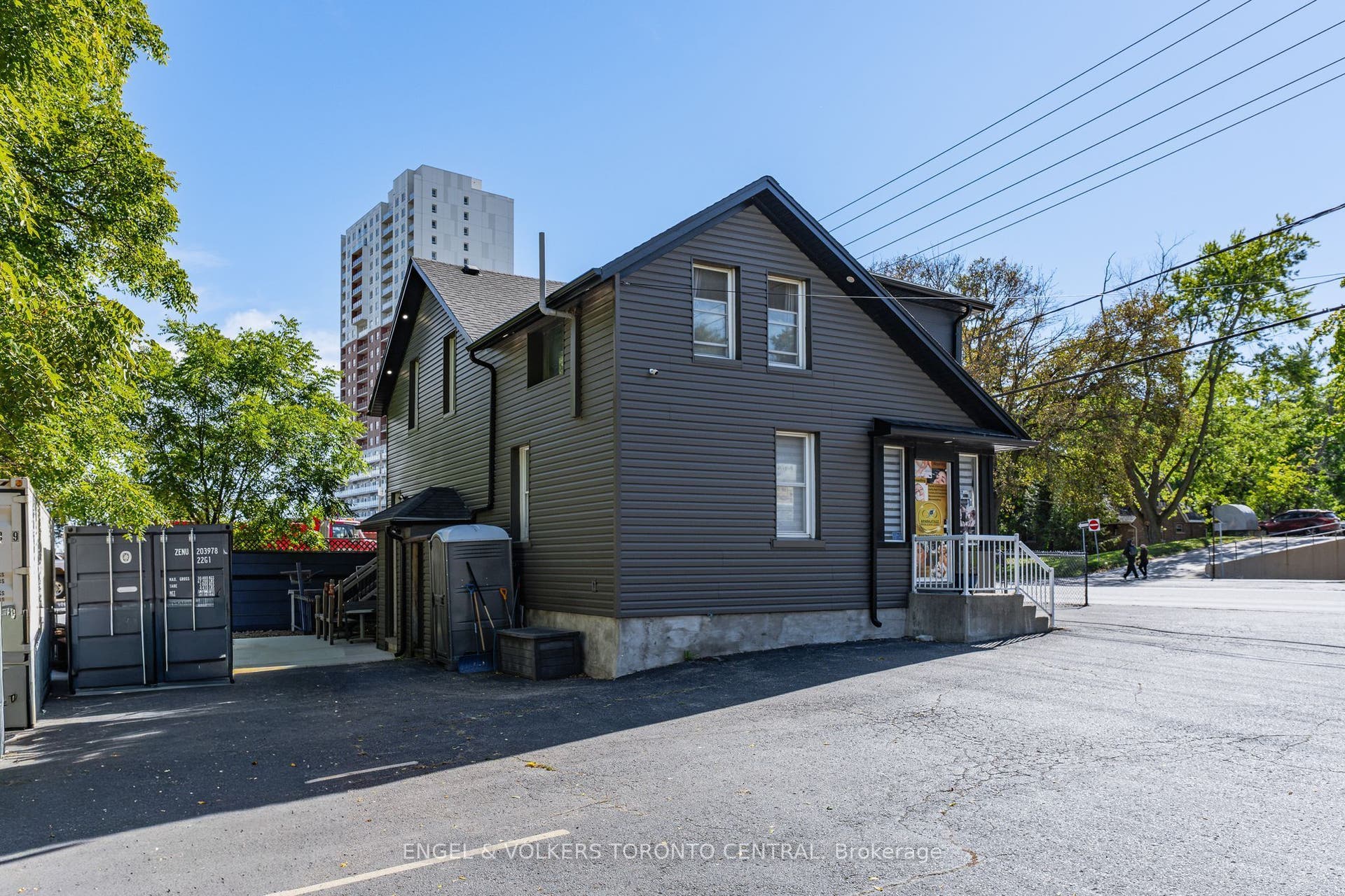 3188 King Street E, Kitchener, Waterloo ON N2A 1B3 3188 King Street E, Kitchener, Waterloo ON N2A 1B3