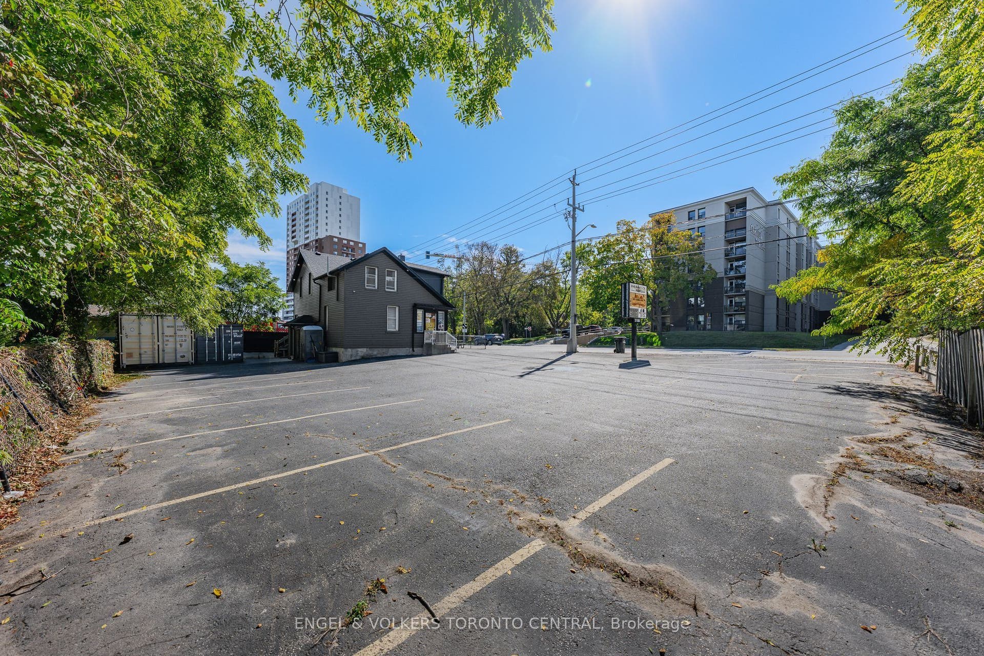 3188 King Street E, Kitchener, Waterloo ON N2A 1B3 3188 King Street E, Kitchener, Waterloo ON N2A 1B3