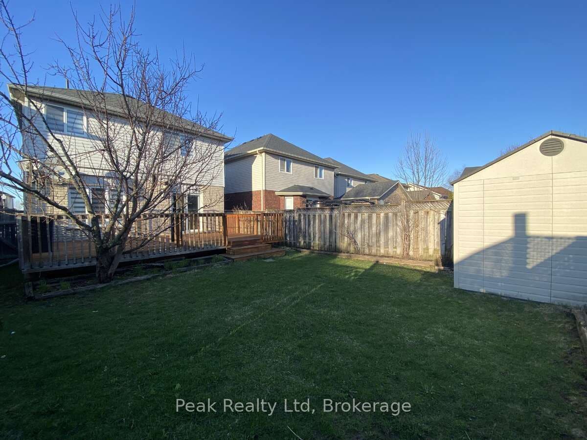 125 Steepleridge Street, Kitchener, Waterloo ON N2P 2W2 125 Steepleridge Street, Kitchener, Waterloo ON N2P 2W2