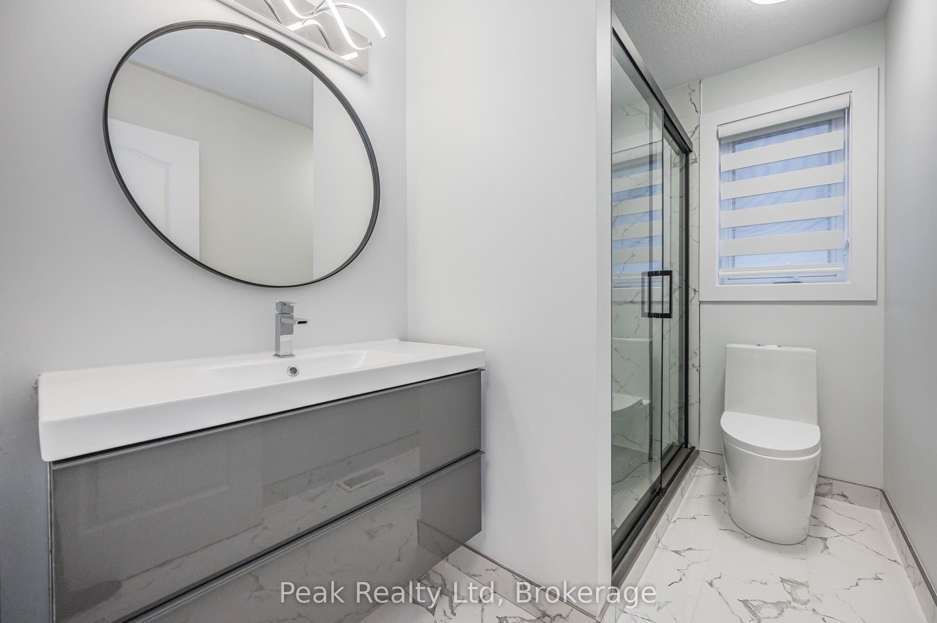 125 Steepleridge Street, Kitchener, Waterloo ON N2P 2W2 125 Steepleridge Street, Kitchener, Waterloo ON N2P 2W2
