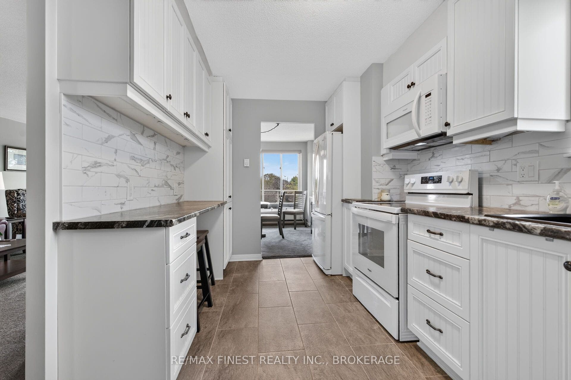 257 Bath Road, #502, Kingston, Frontenac ON K7M 7T3 257 Bath Road, #502, Kingston, Frontenac ON K7M 7T3