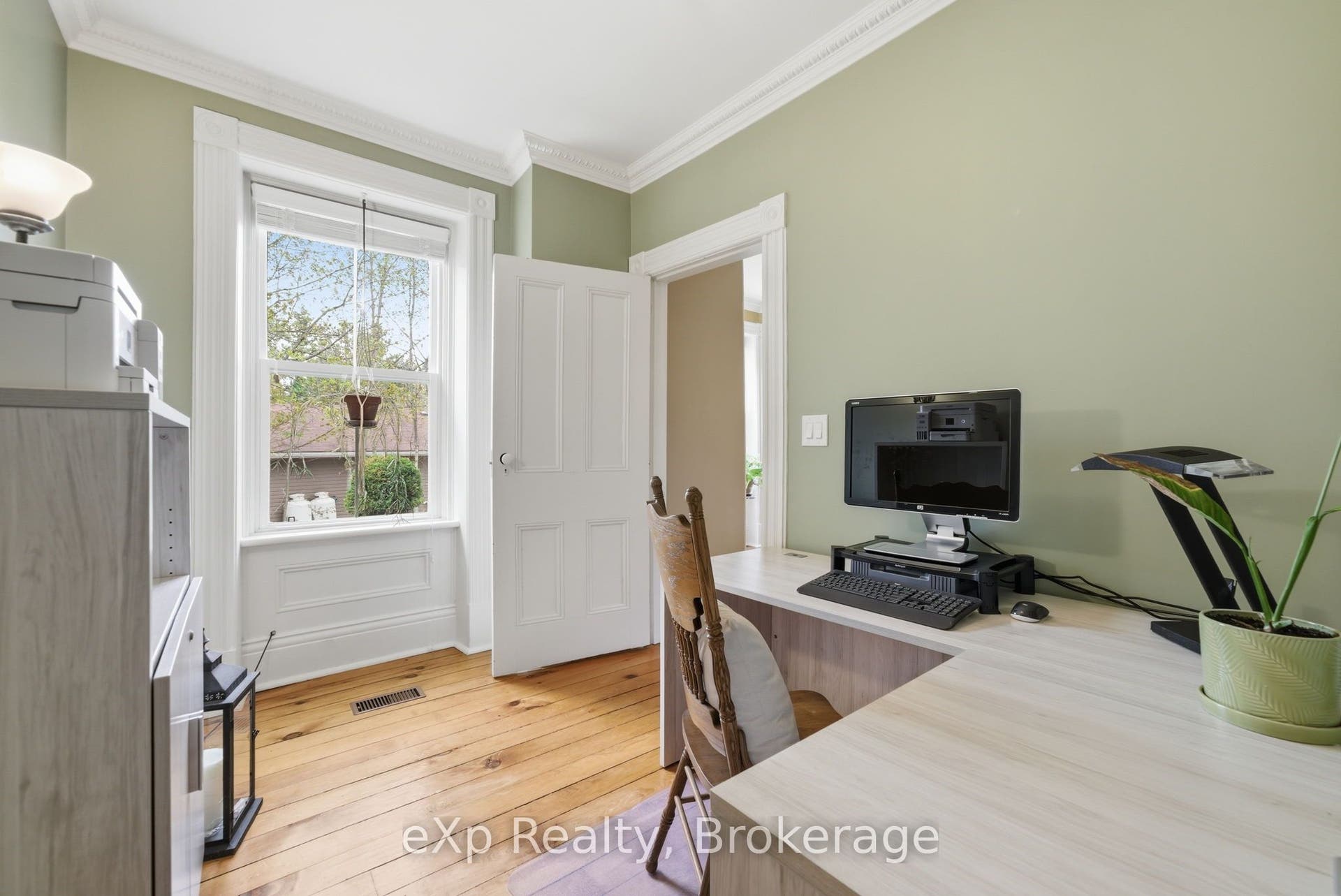 4081 Burnham Street N, Hamilton Township, Northumberland ON K9A 4J9