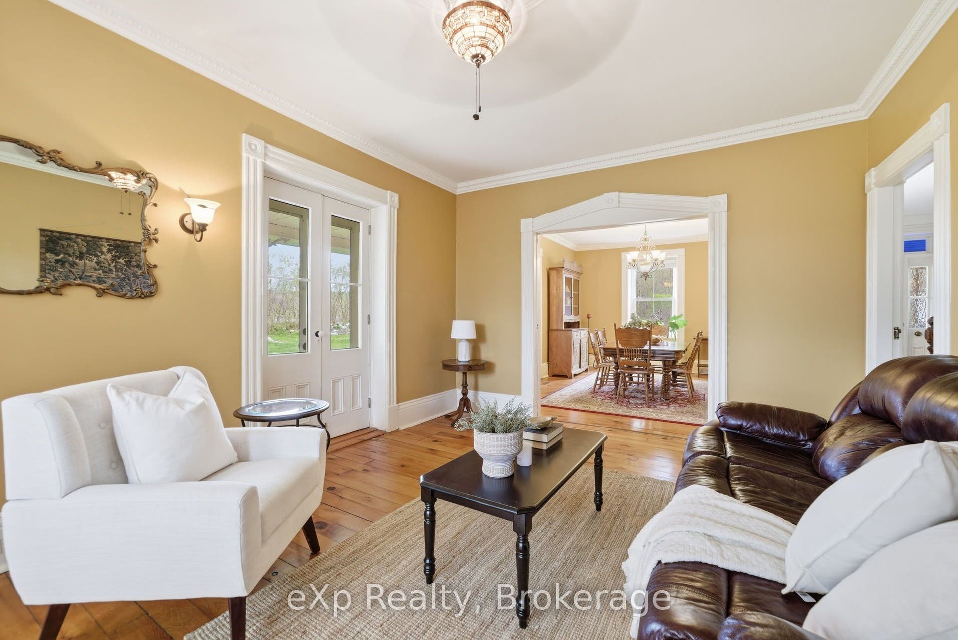 4081 Burnham Street N, Hamilton Township, Northumberland ON K9A 4J9