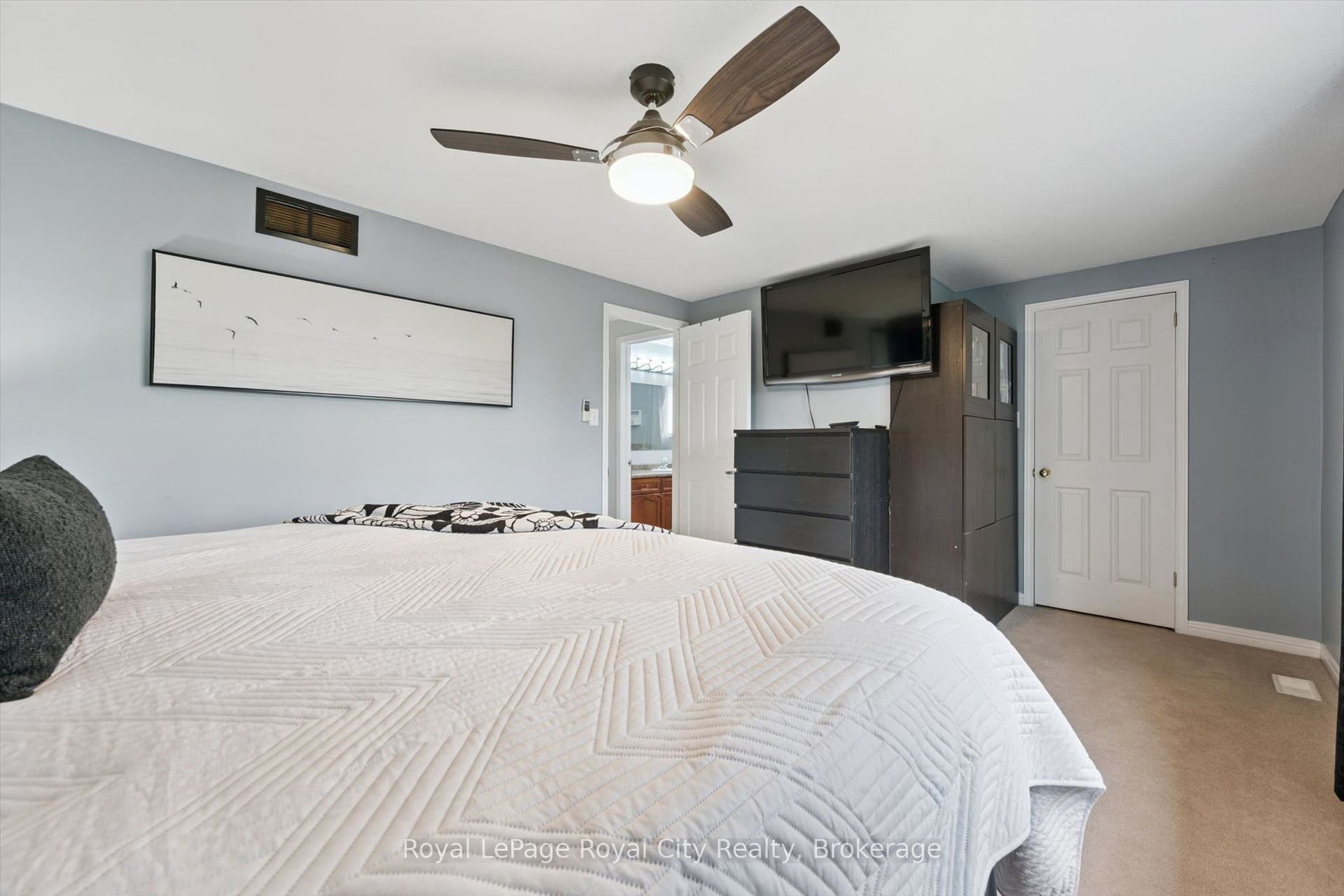 67 Cedarvale Avenue, Guelph, Wellington ON N1E 6Y3 67 Cedarvale Avenue, Guelph, Wellington ON N1E 6Y3
