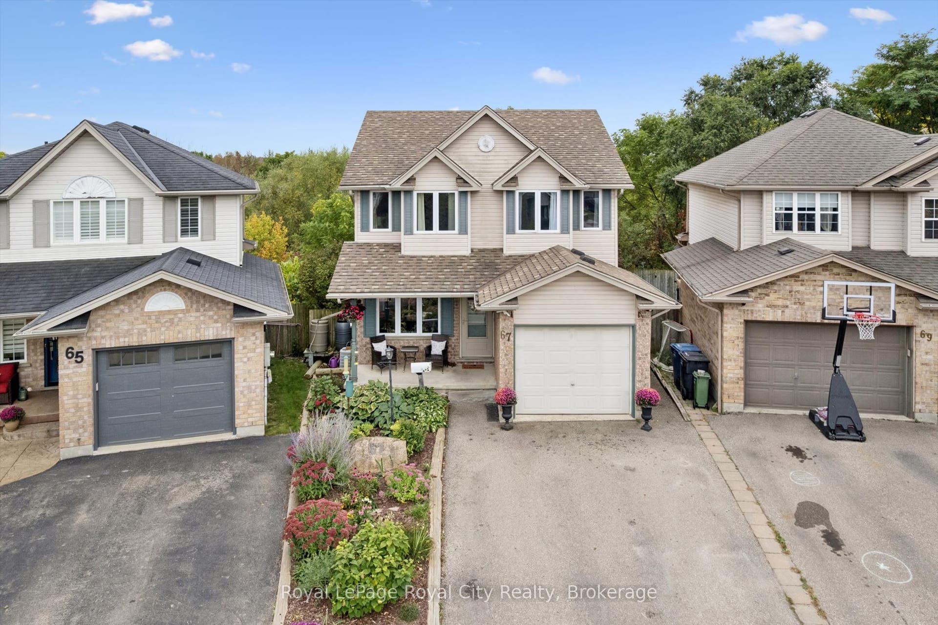 67 Cedarvale Avenue, Guelph, Wellington ON N1E 6Y3 67 Cedarvale Avenue, Guelph, Wellington ON N1E 6Y3