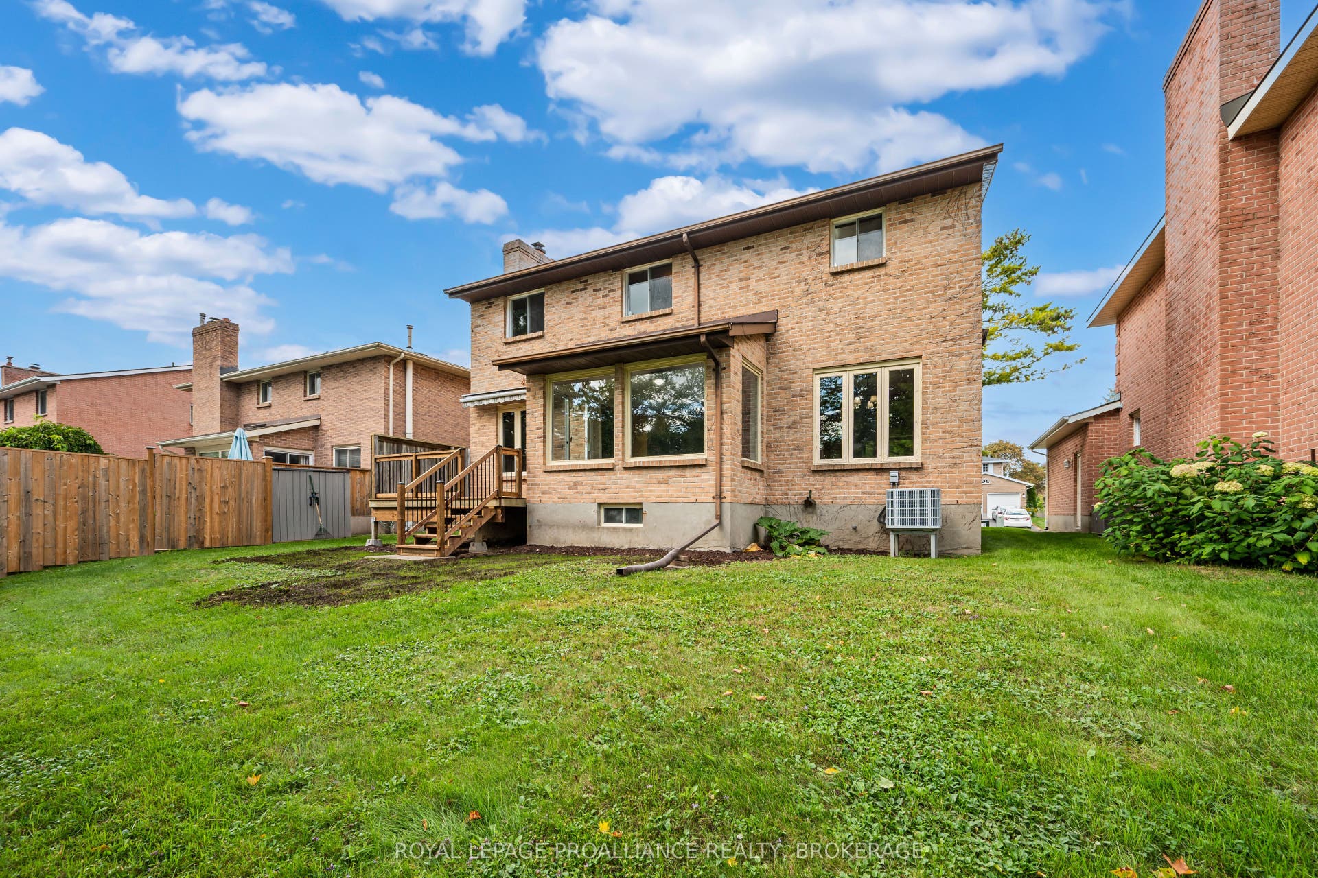 981 Edinborough Crescent, Kingston, Frontenac ON K7P 2C8 981 Edinborough Crescent, Kingston, Frontenac ON K7P 2C8