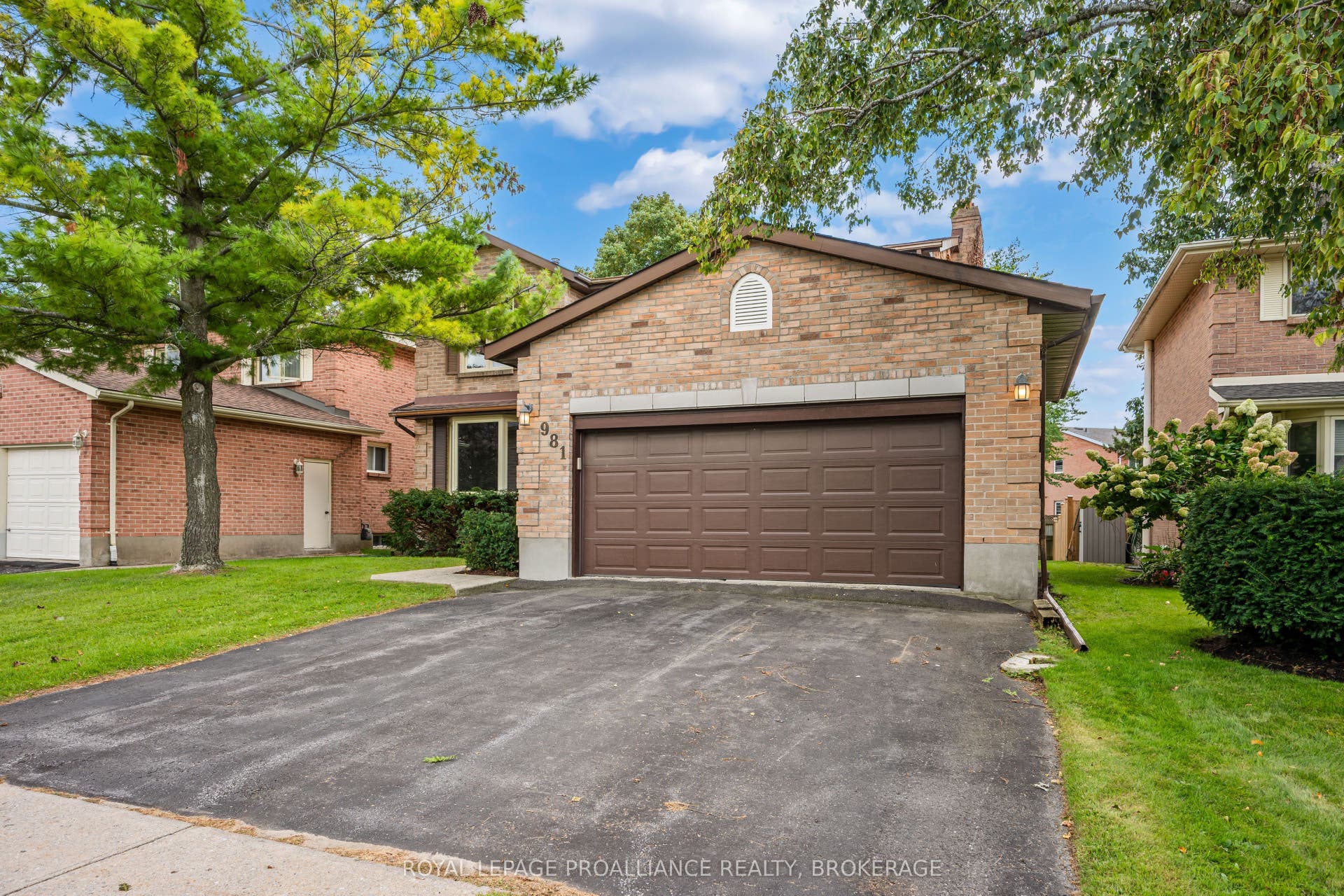981 Edinborough Crescent, Kingston, Frontenac ON K7P 2C8 981 Edinborough Crescent, Kingston, Frontenac ON K7P 2C8