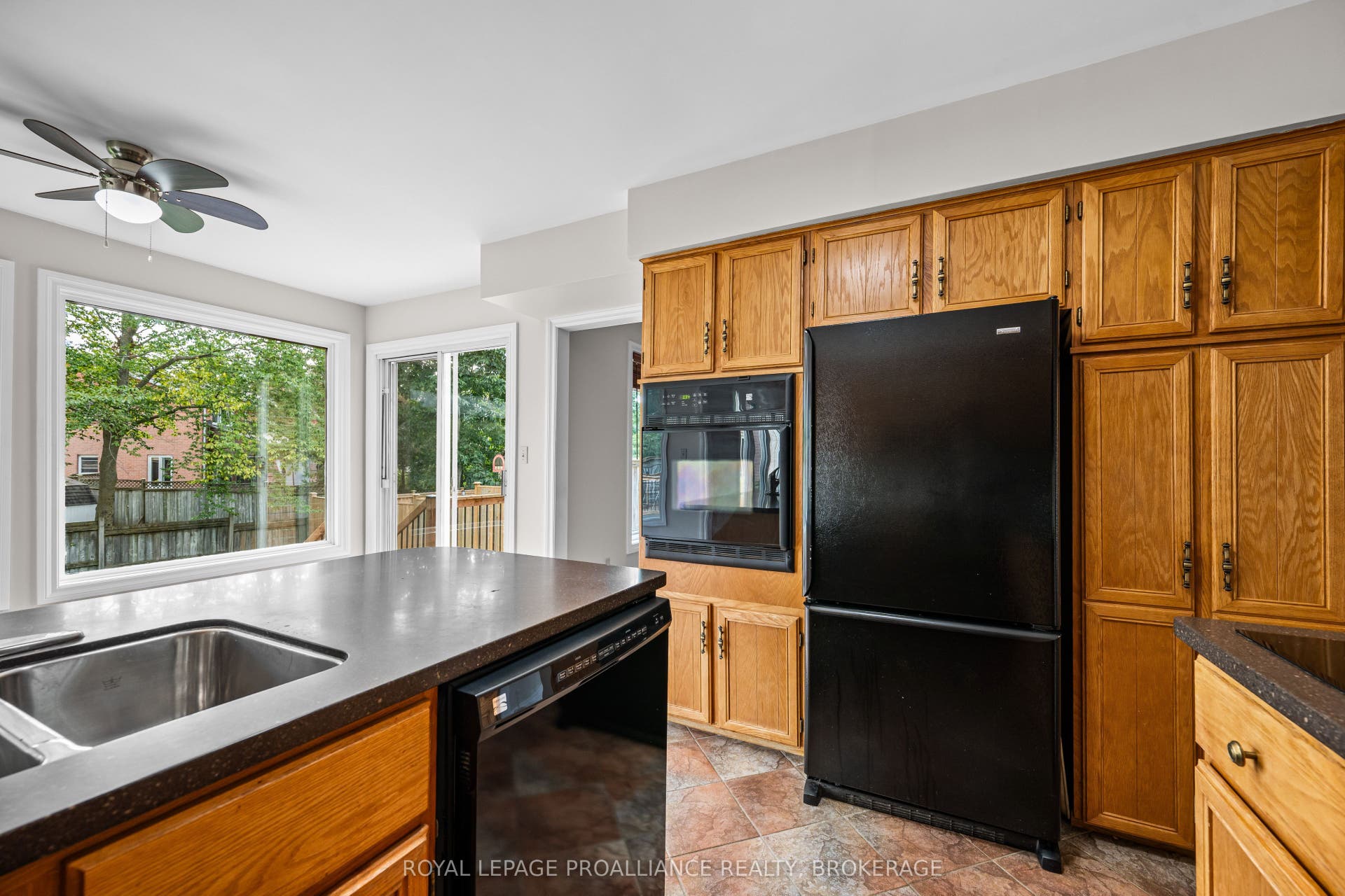 981 Edinborough Crescent, Kingston, Frontenac ON K7P 2C8 981 Edinborough Crescent, Kingston, Frontenac ON K7P 2C8