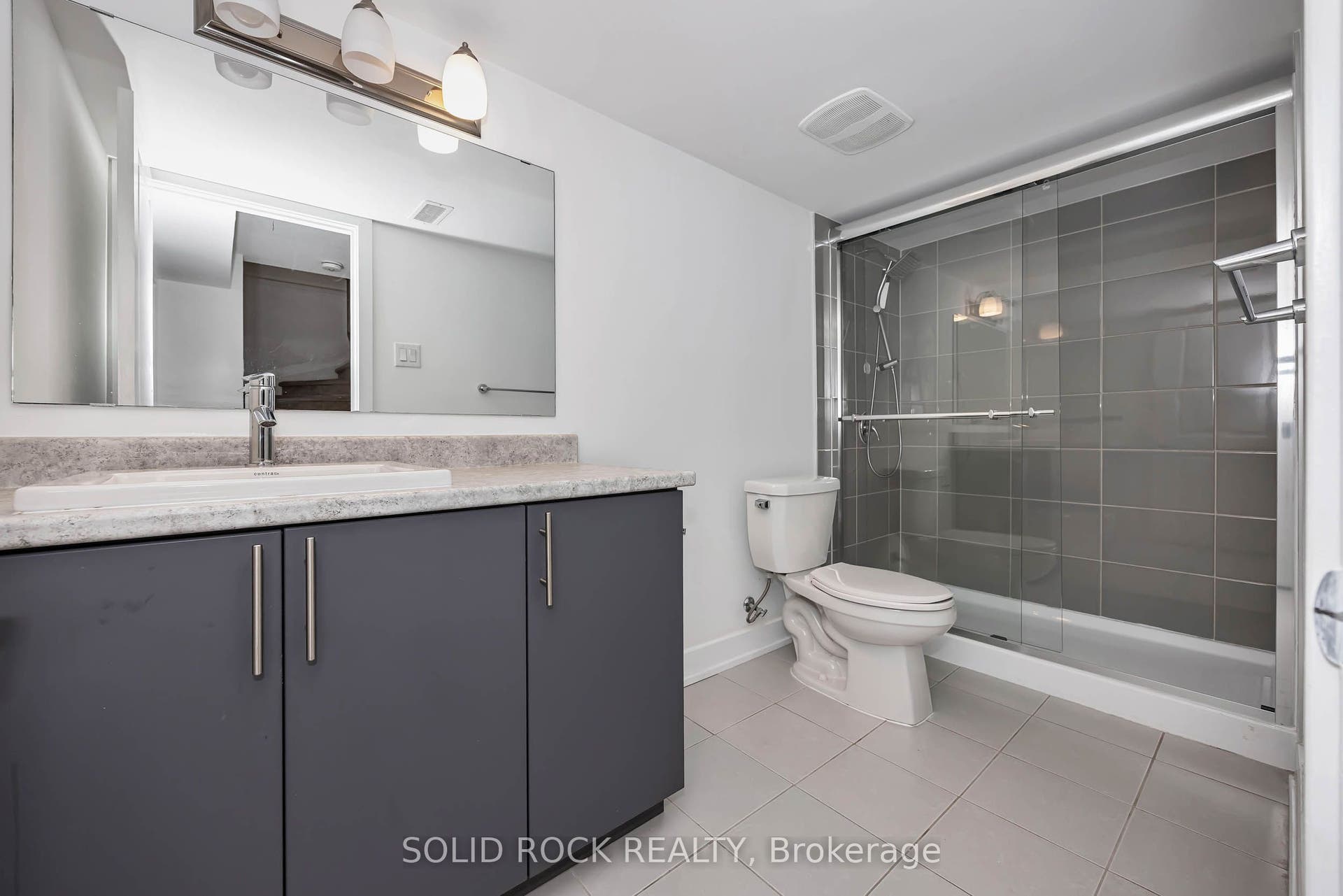 859 E Solarium Avenue E, Blossom Park - Airport And Area, Ottawa ON K4M 0H1 859 E Solarium Avenue E, Blossom Park - Airport And Area, Ottawa ON K4M 0H1