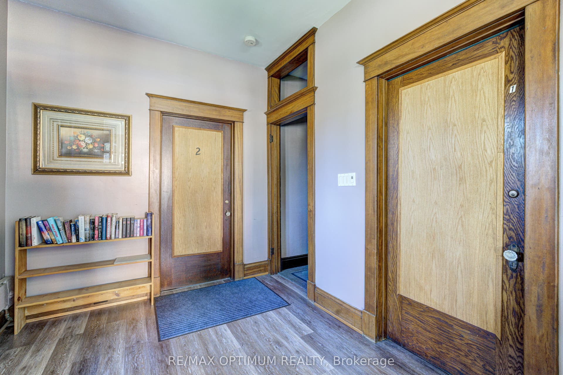 916 Queenston Road, Cambridge, Waterloo ON N3H 3K8 916 Queenston Road, Cambridge, Waterloo ON N3H 3K8