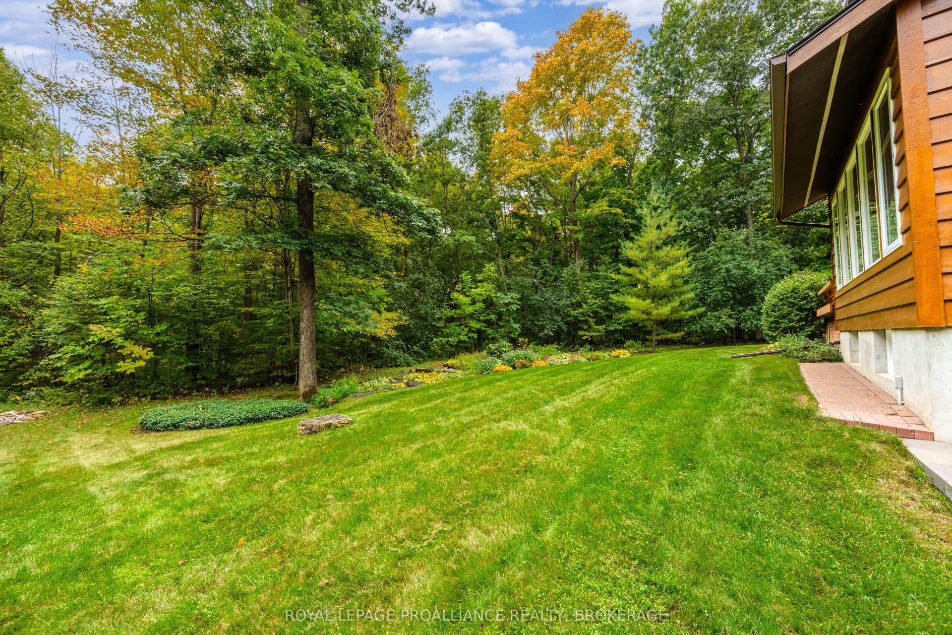 1612 Grousewood Lane, Kingston, Frontenac ON K7L 4V3
