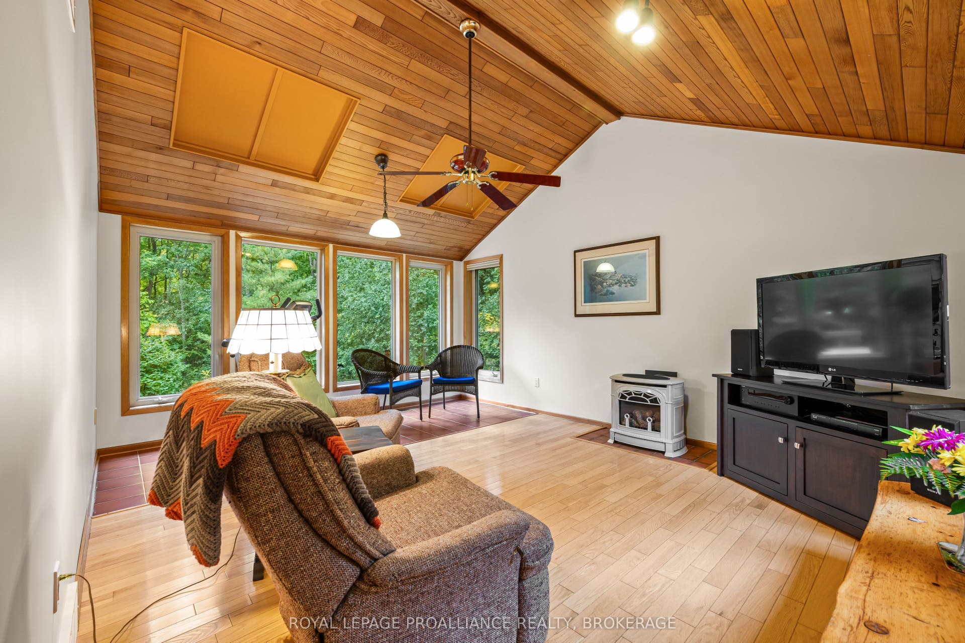 1612 Grousewood Lane, Kingston, Frontenac ON K7L 4V3