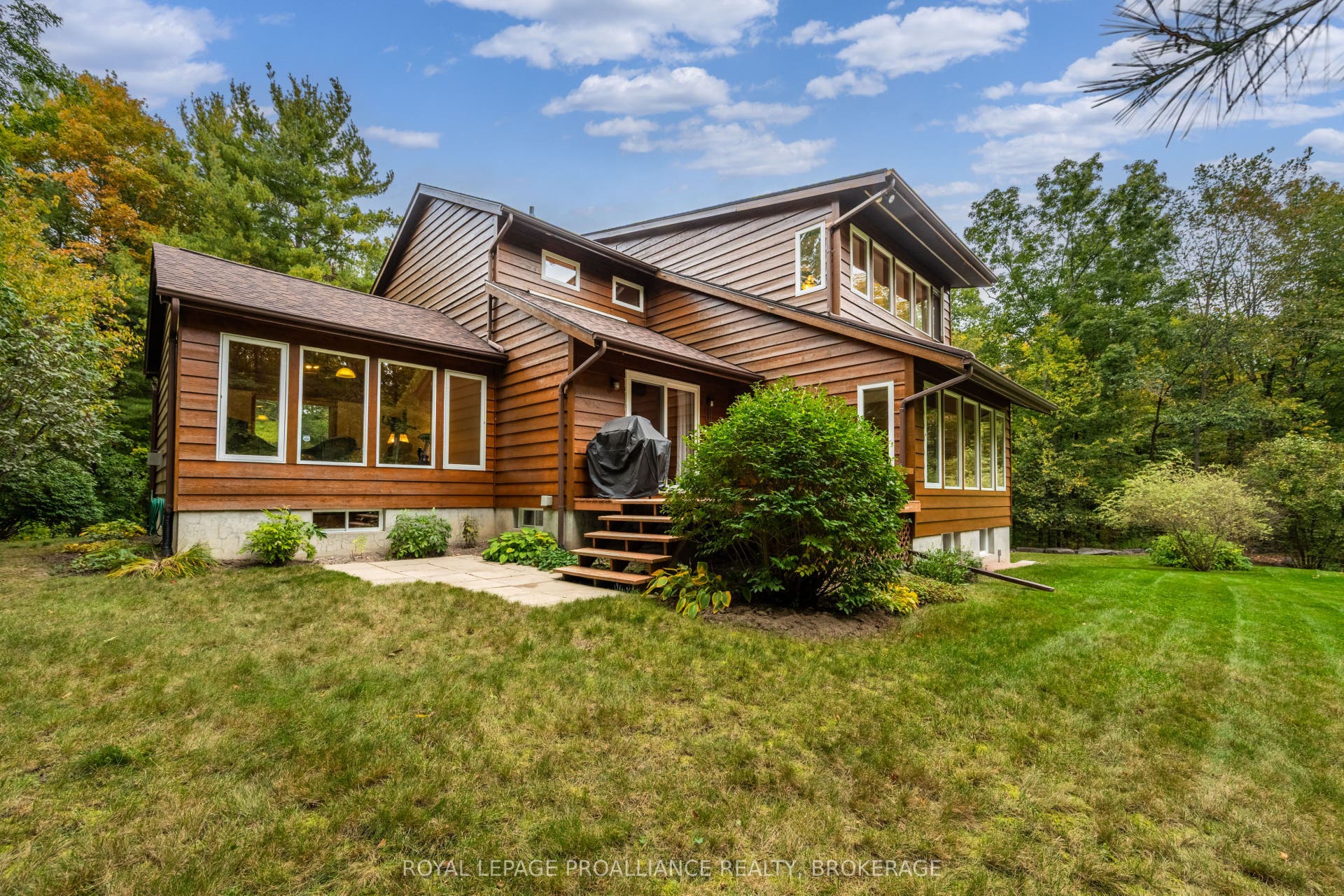 1612 Grousewood Lane, Kingston, Frontenac ON K7L 4V3