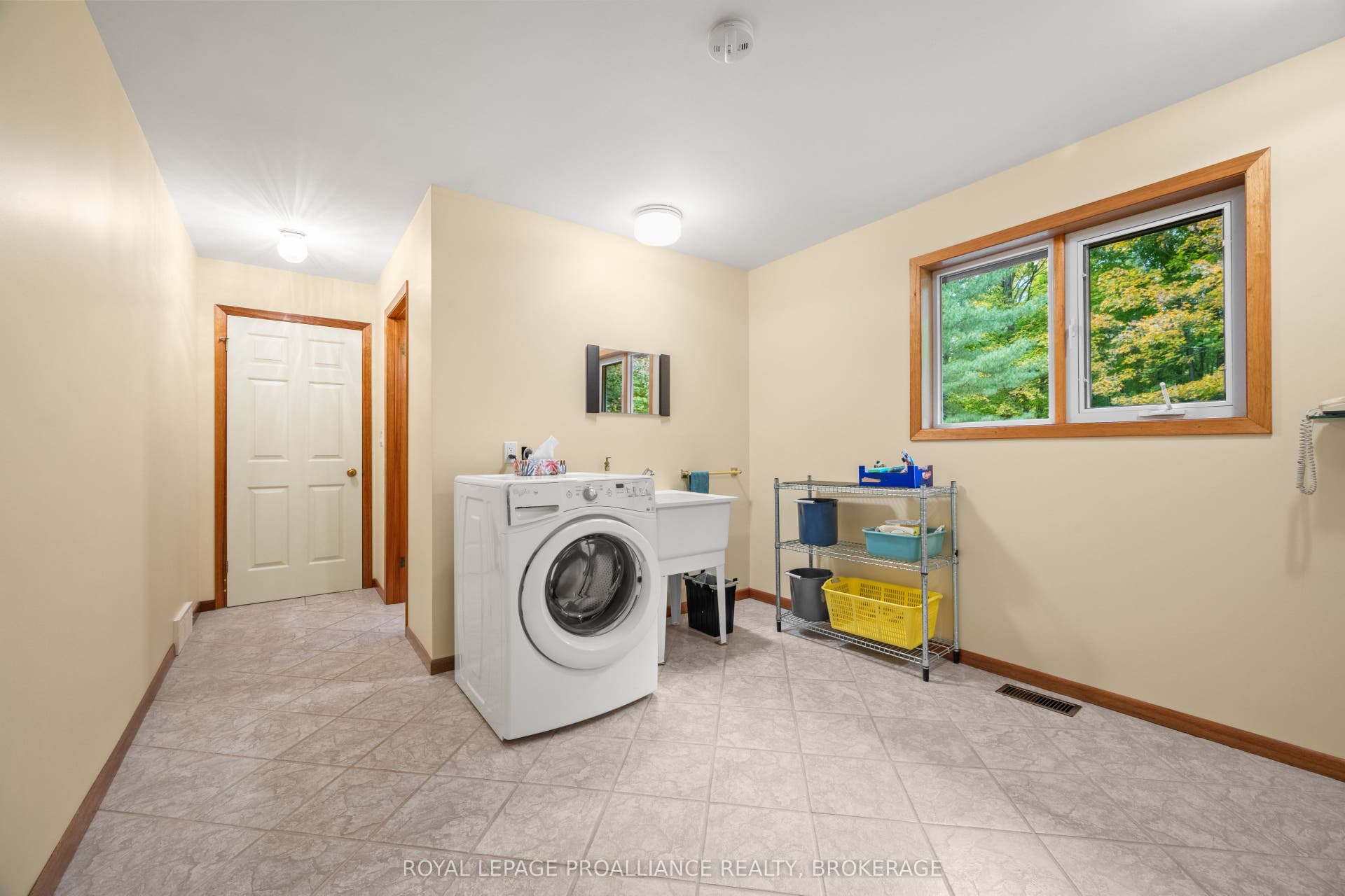 1612 Grousewood Lane, Kingston, Frontenac ON K7L 4V3