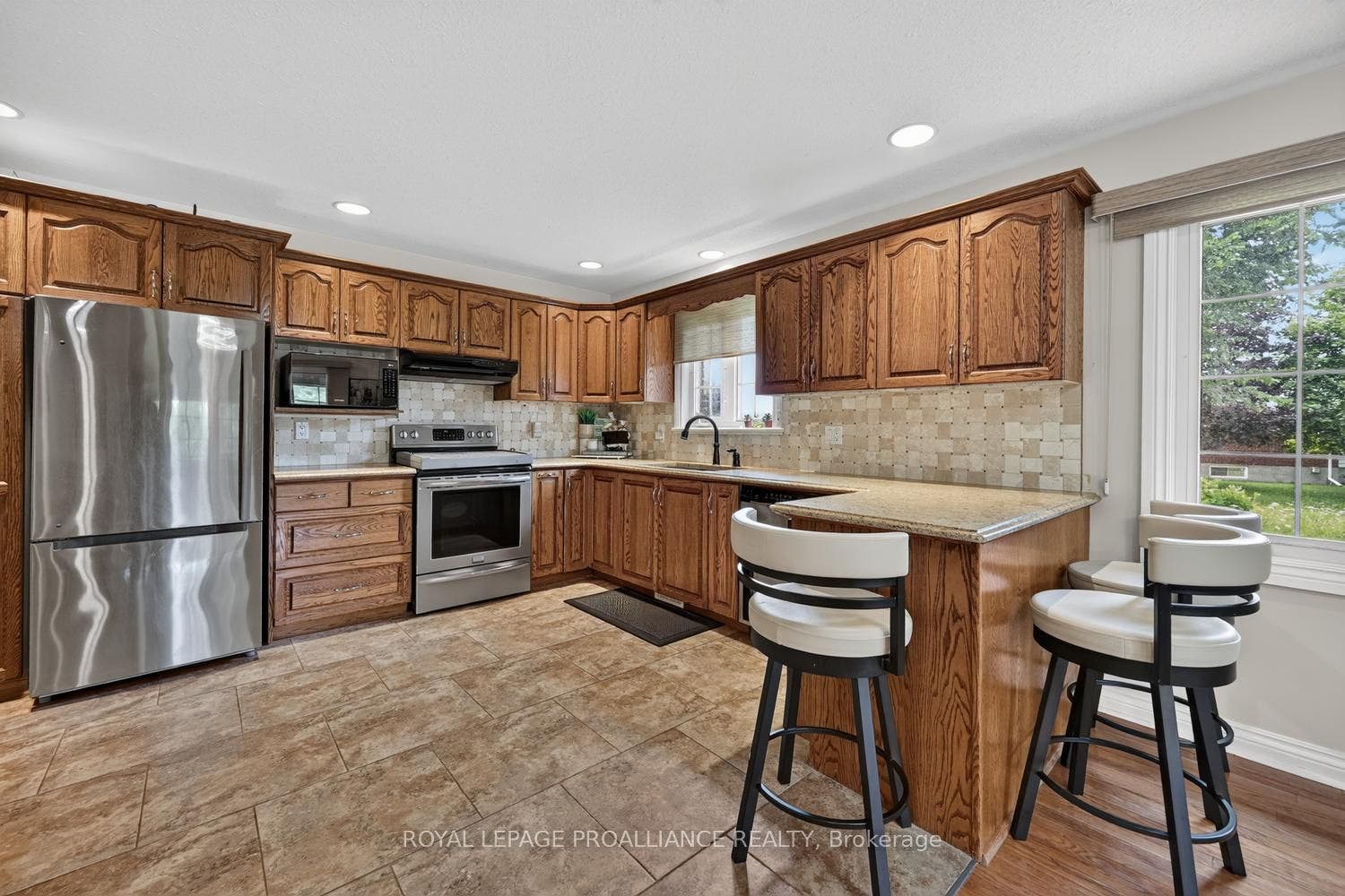 1099 Bridlewood Drive, Brockville, Leeds And Grenville ON K6V 7G2 1099 Bridlewood Drive, Brockville, Leeds And Grenville ON K6V 7G2