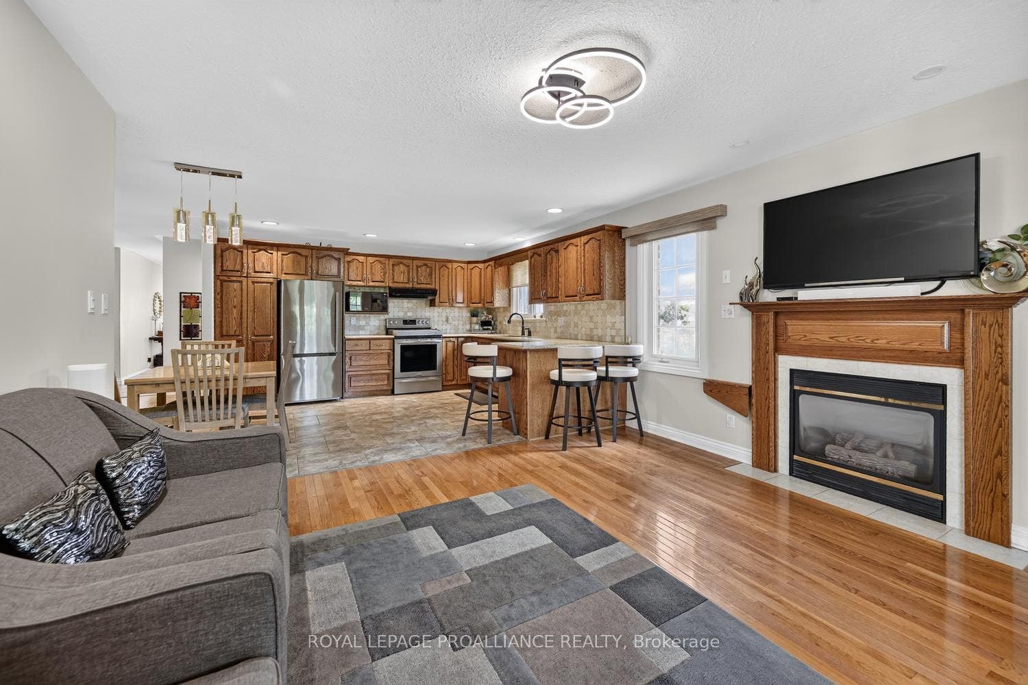 1099 Bridlewood Drive, Brockville, Leeds And Grenville ON K6V 7G2 1099 Bridlewood Drive, Brockville, Leeds And Grenville ON K6V 7G2