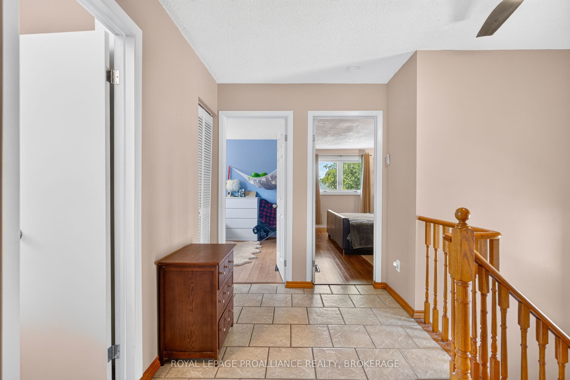 24 Balmoral Court, Kingston, Frontenac ON K7M 7T1