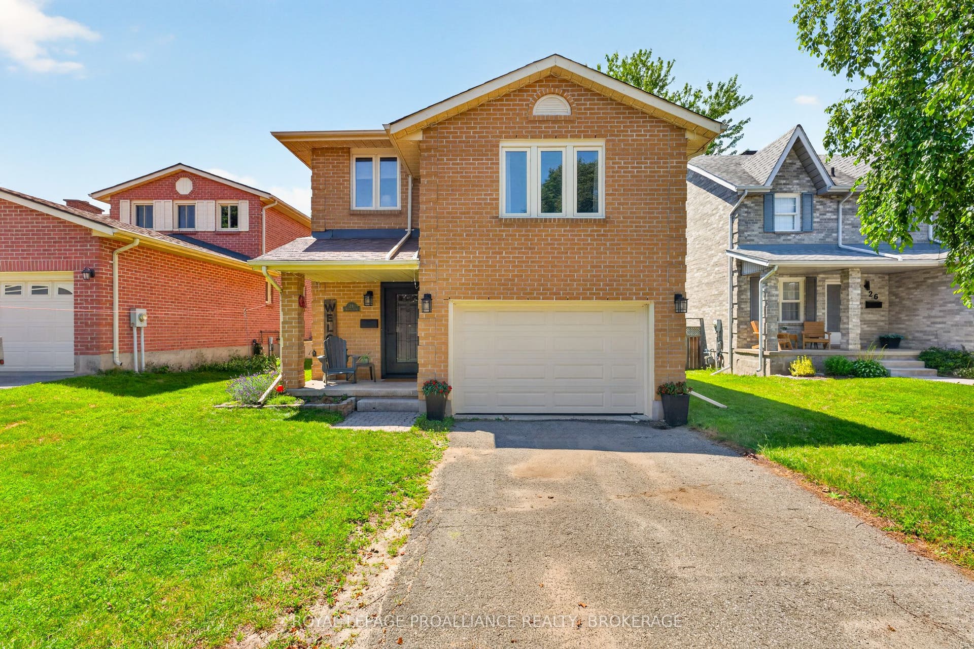 24 Balmoral Court, Kingston, Frontenac ON K7M 7T1