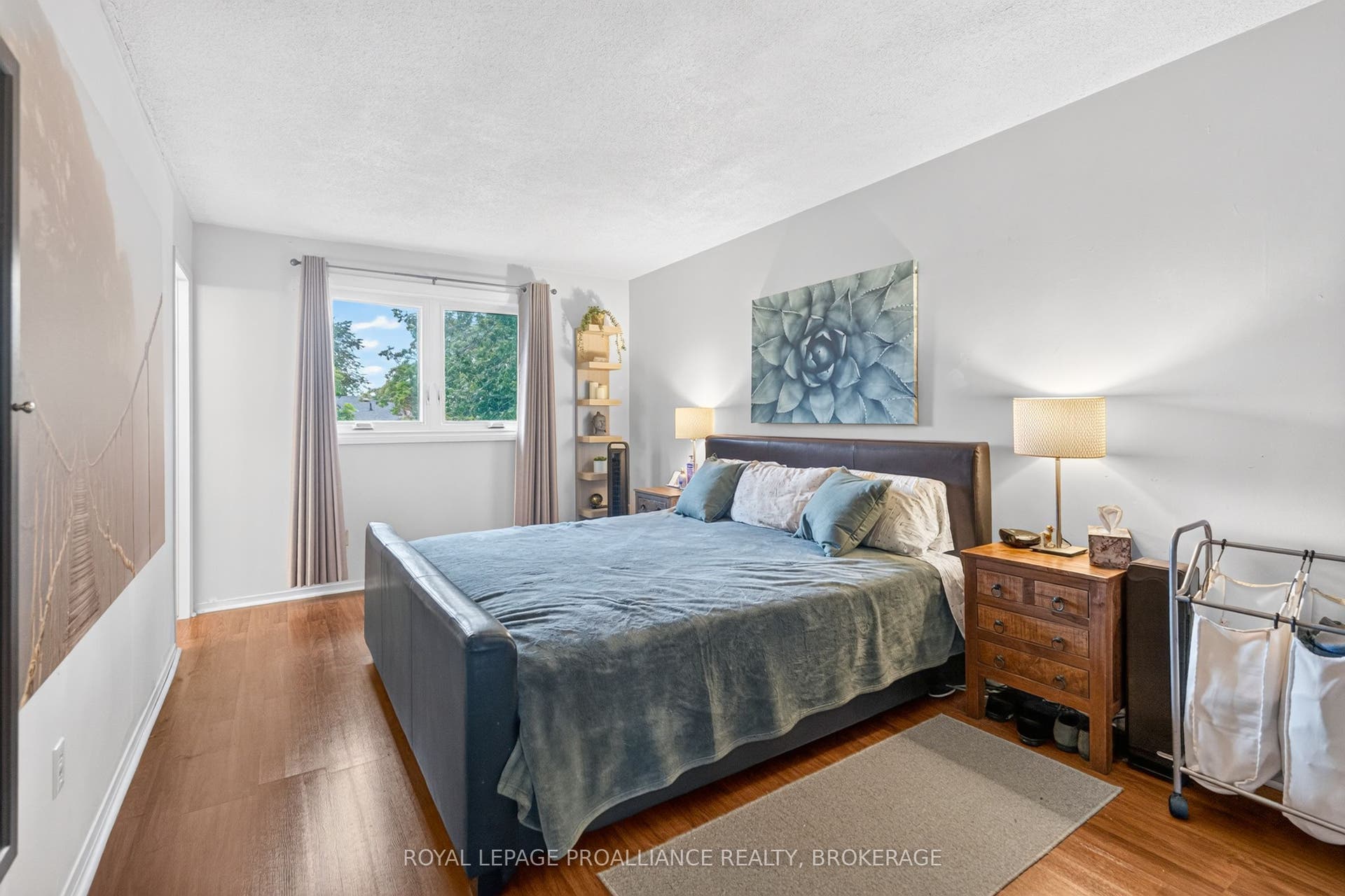 24 Balmoral Court, Kingston, Frontenac ON K7M 7T1