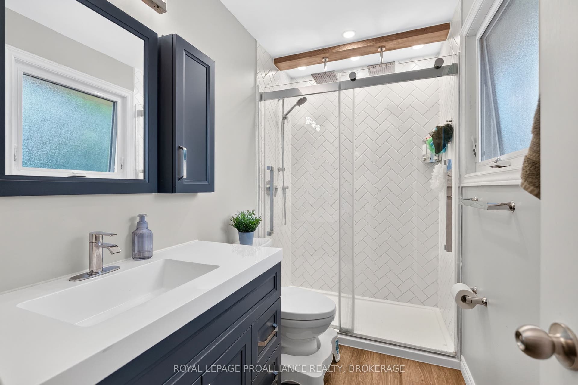 24 Balmoral Court, Kingston, Frontenac ON K7M 7T1