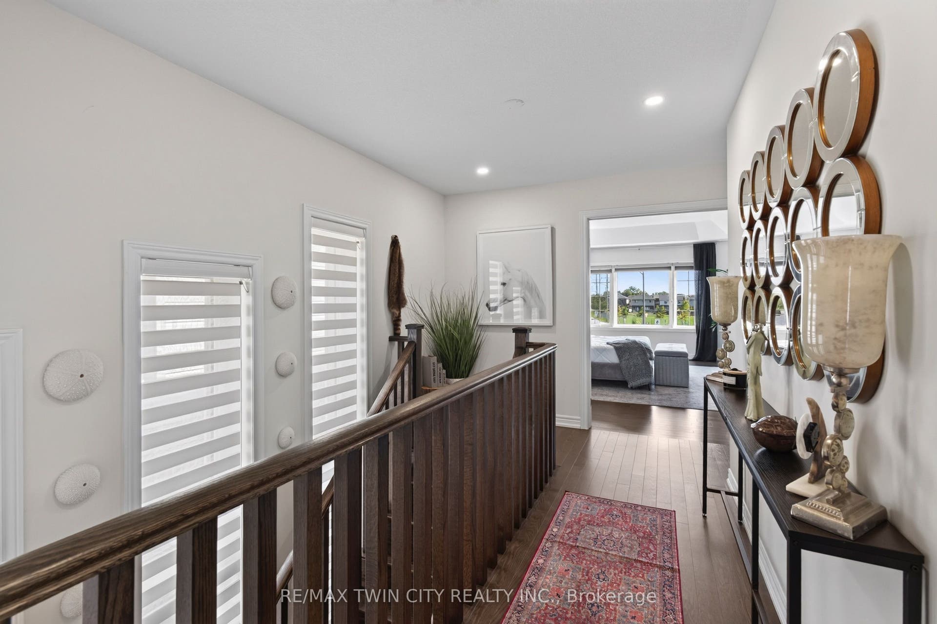 10 Reistwood Drive, Kitchener, Waterloo ON N2R 0N7 10 Reistwood Drive, Kitchener, Waterloo ON N2R 0N7