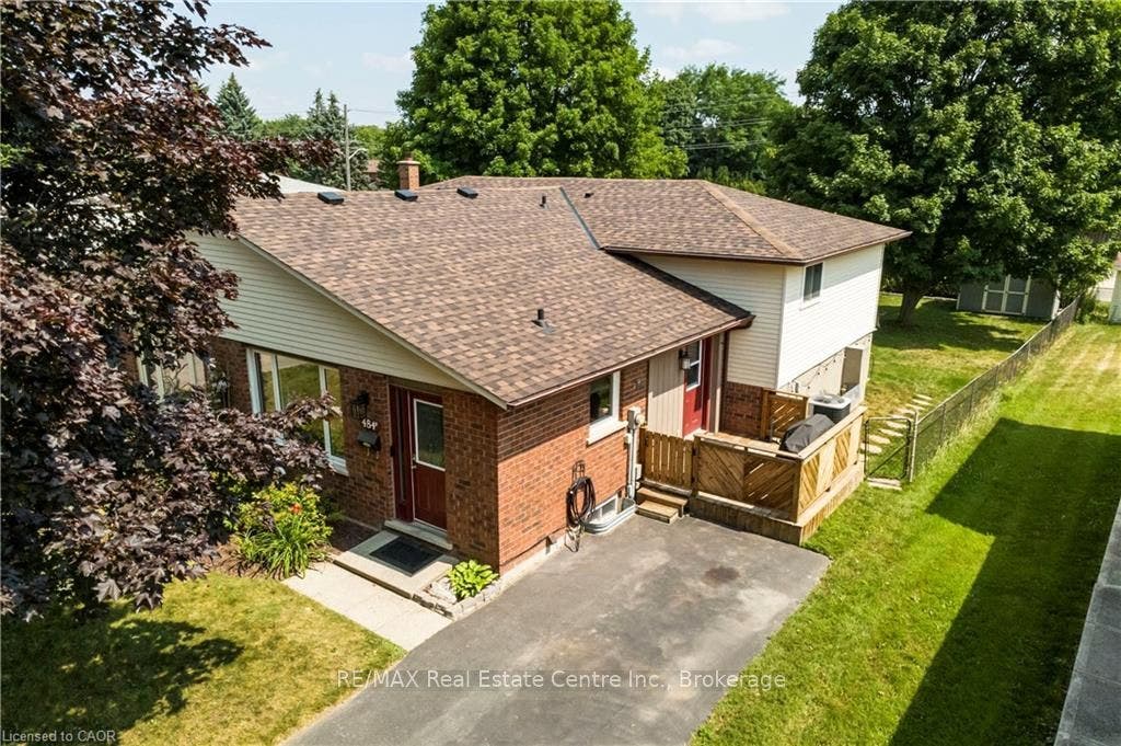 484B RED FOX Road, Waterloo, Waterloo ON N2K 2V8 484B RED FOX Road, Waterloo, Waterloo ON N2K 2V8