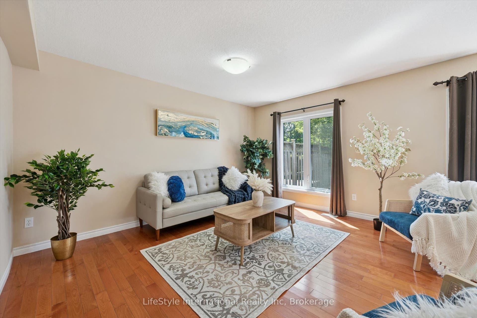 47 HASLER Crescent, Guelph, Wellington ON N1L 1A2 47 HASLER Crescent, Guelph, Wellington ON N1L 1A2