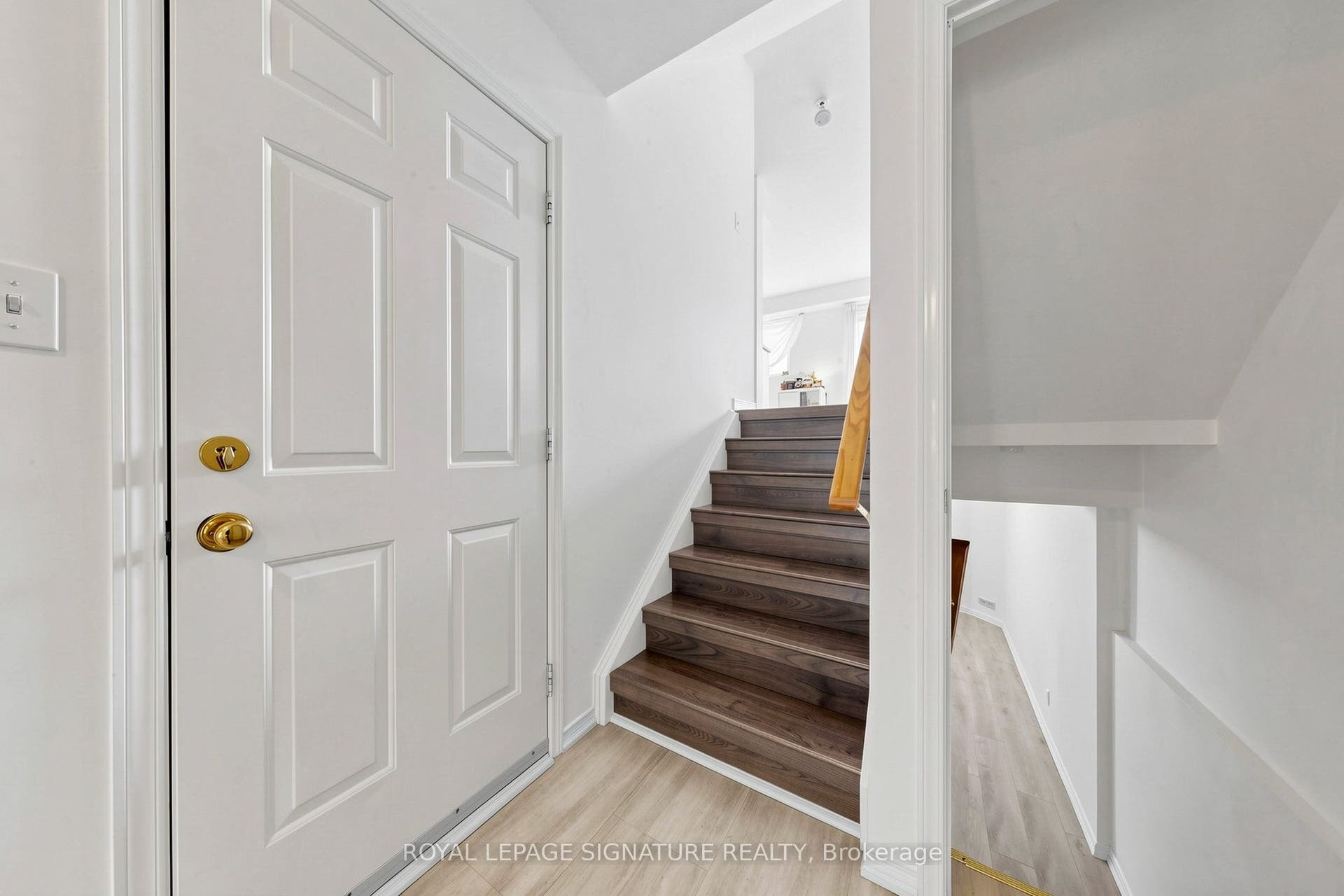 110 Activa Avenue, #A5, Kitchener, Waterloo ON N2E 4K4 110 Activa Avenue, #A5, Kitchener, Waterloo ON N2E 4K4
