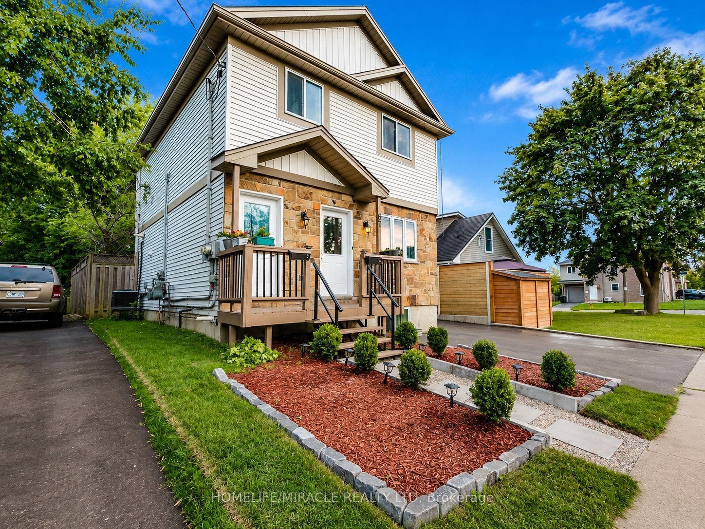 67 Kinzie Avenue, Kitchener, Waterloo ON N2A 2J6 67 Kinzie Avenue, Kitchener, Waterloo ON N2A 2J6